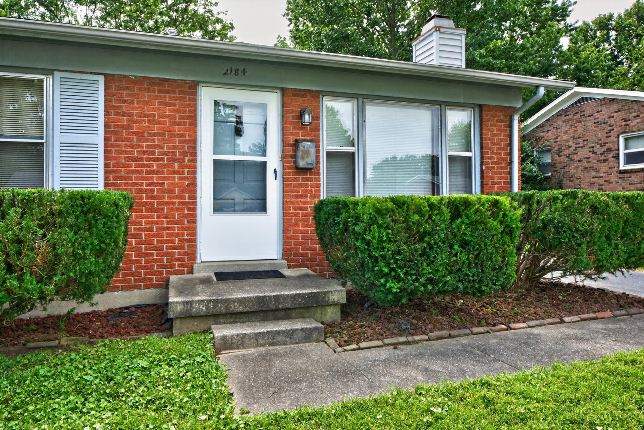 2184 Stephens Lane Property Photo 4