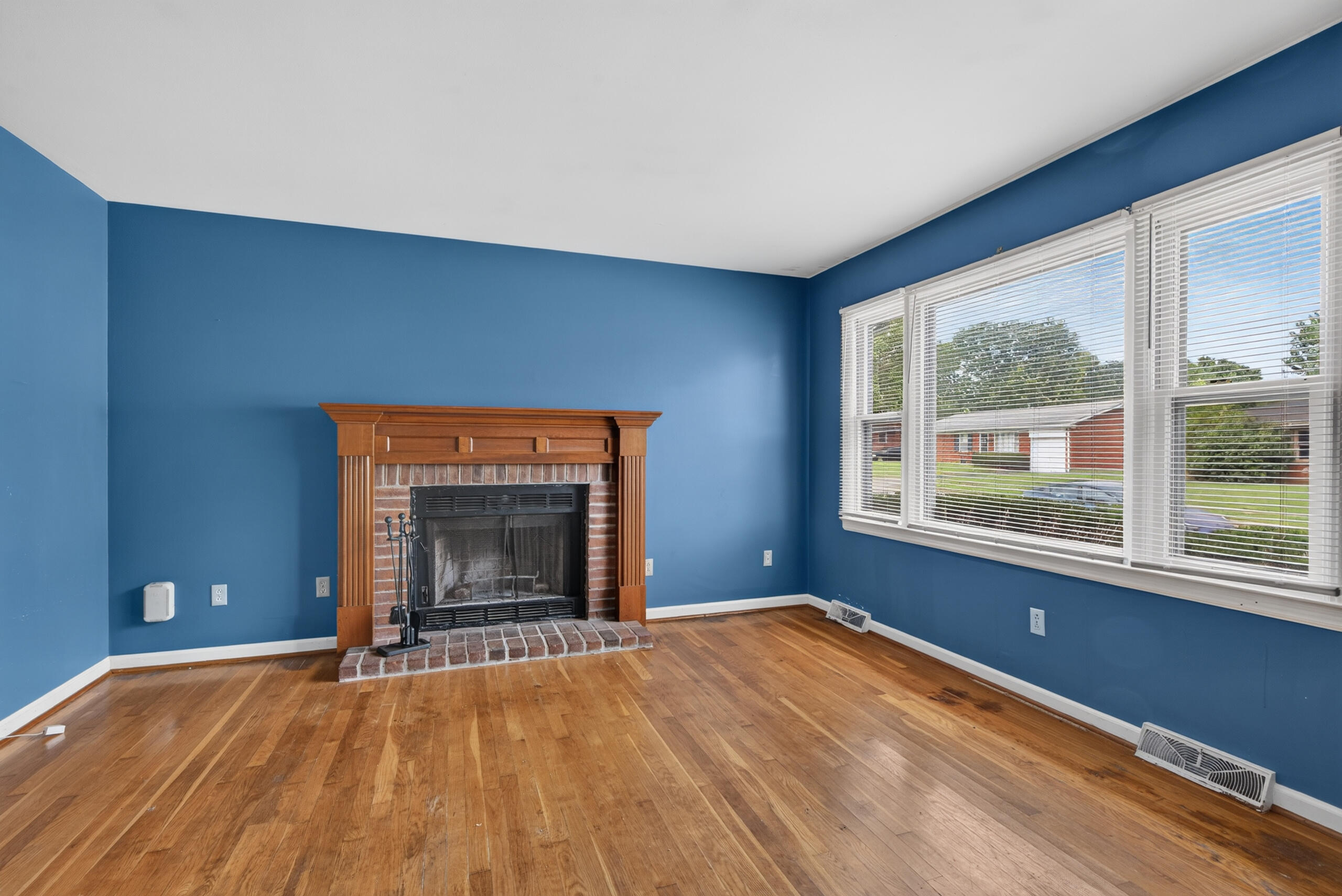 2184 Stephens Lane Property Photo 6