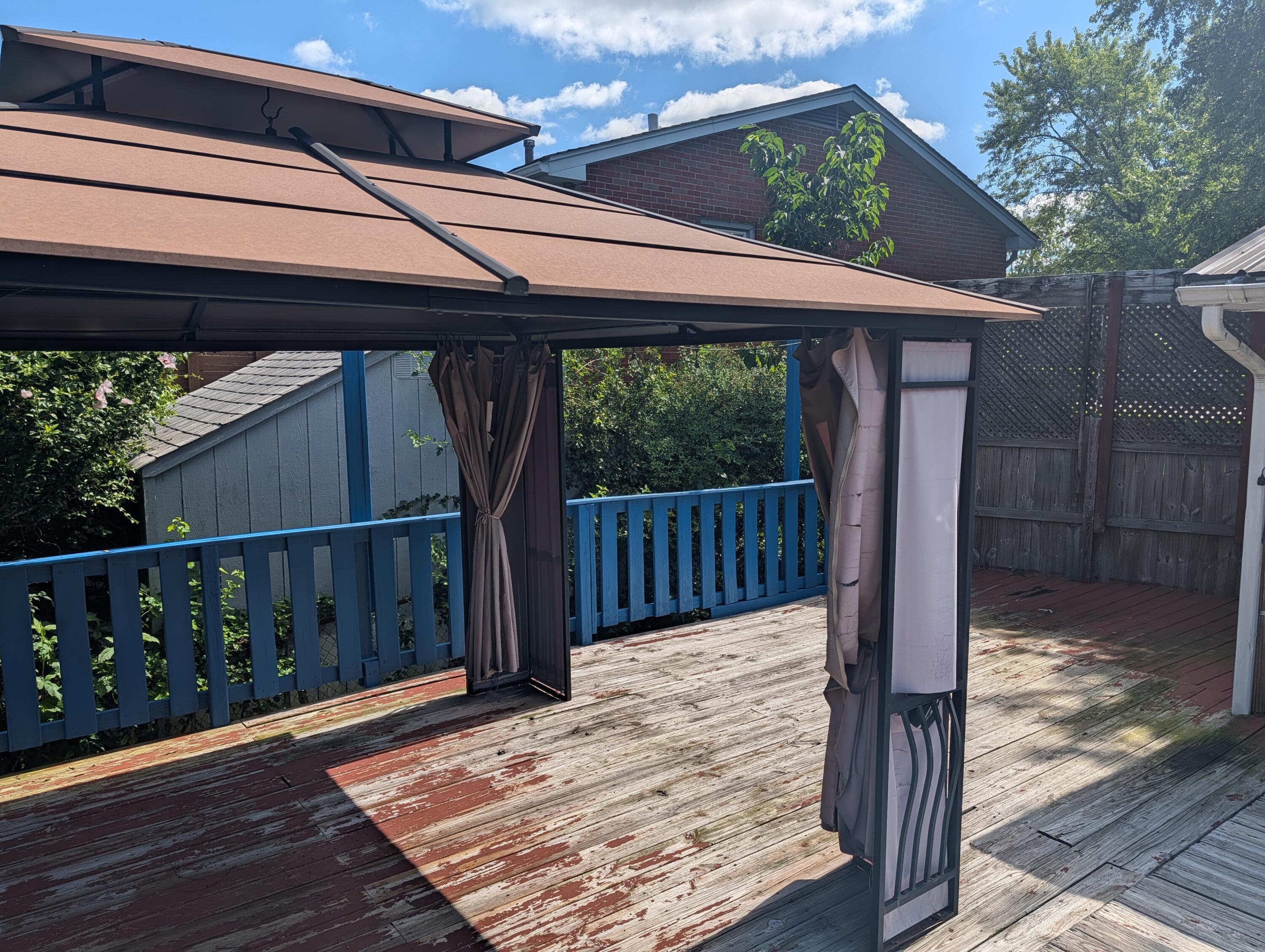 589 Plainview Road Property Photo 31