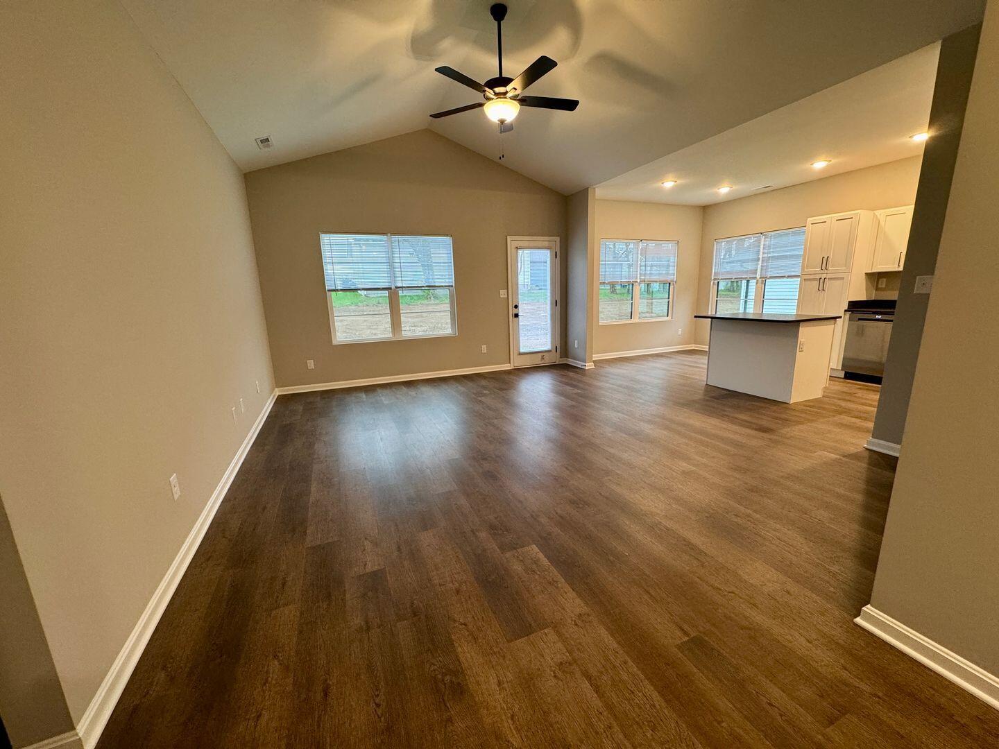 106 Sidewinder Property Photo 13