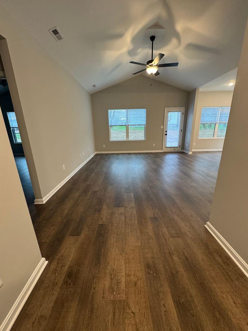 106 Sidewinder Property Photo 14