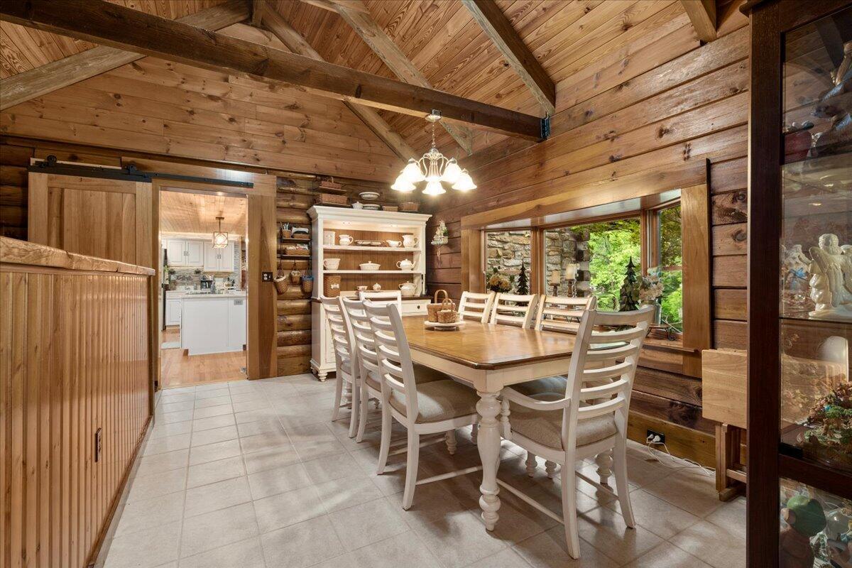 200 Old Log Lick Road Property Photo 20