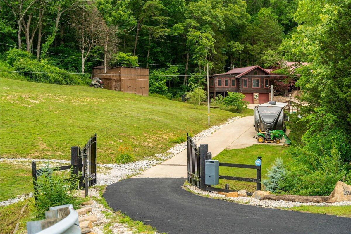 200 Old Log Lick Road Property Photo 69
