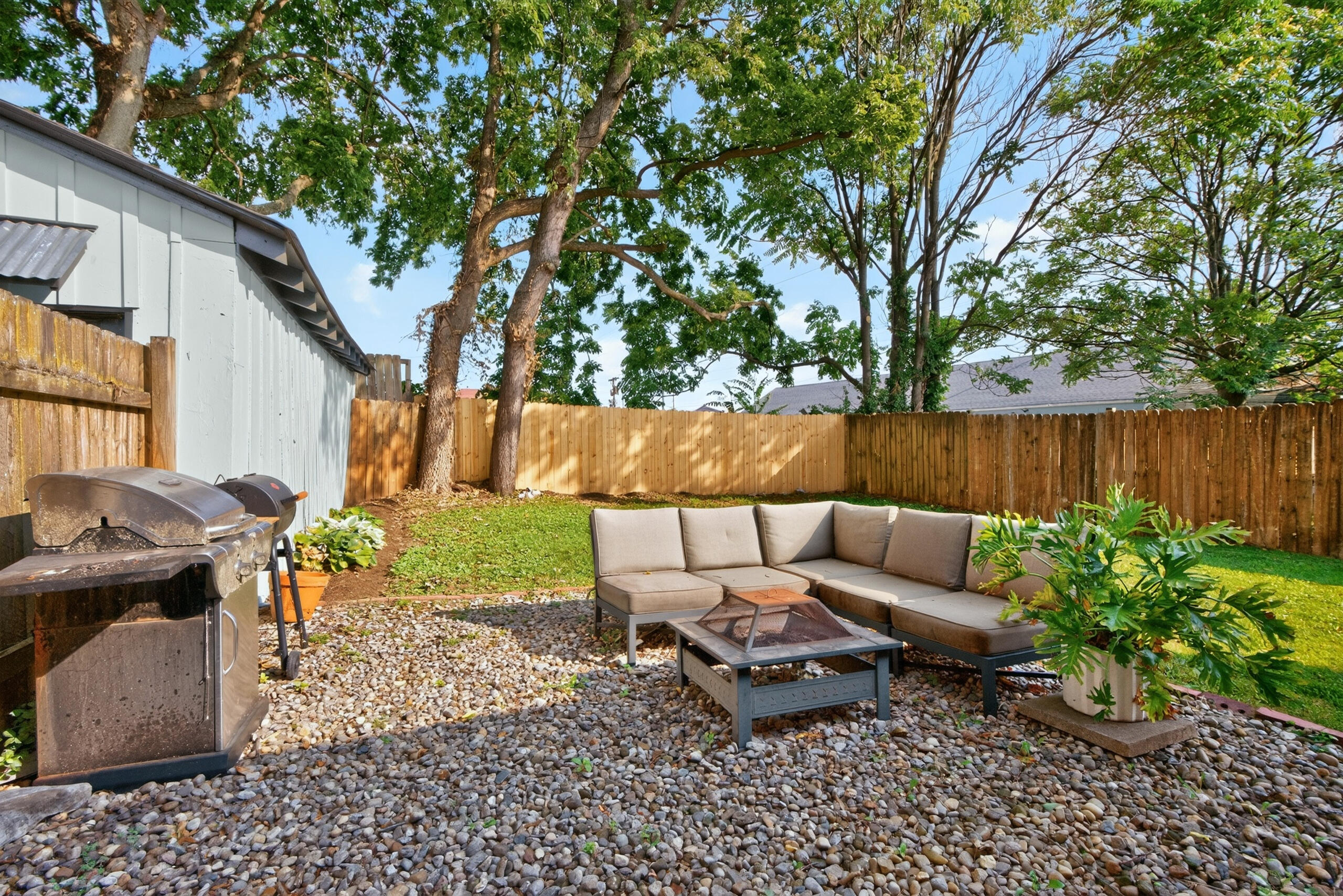 721 Headley Avenue Property Photo 34