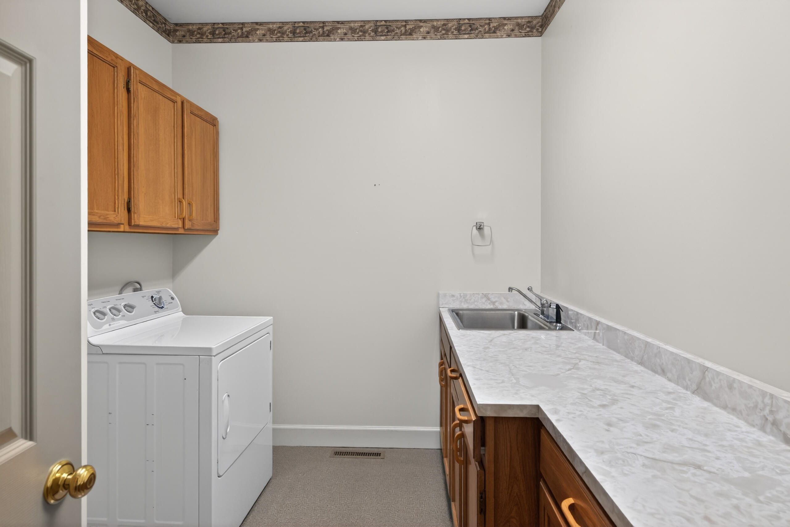 3122 Georgetown Road Property Photo 23
