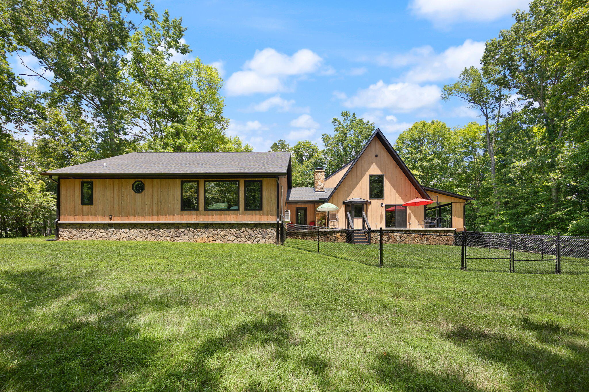 2295 E Highway 635 Property Photo 75