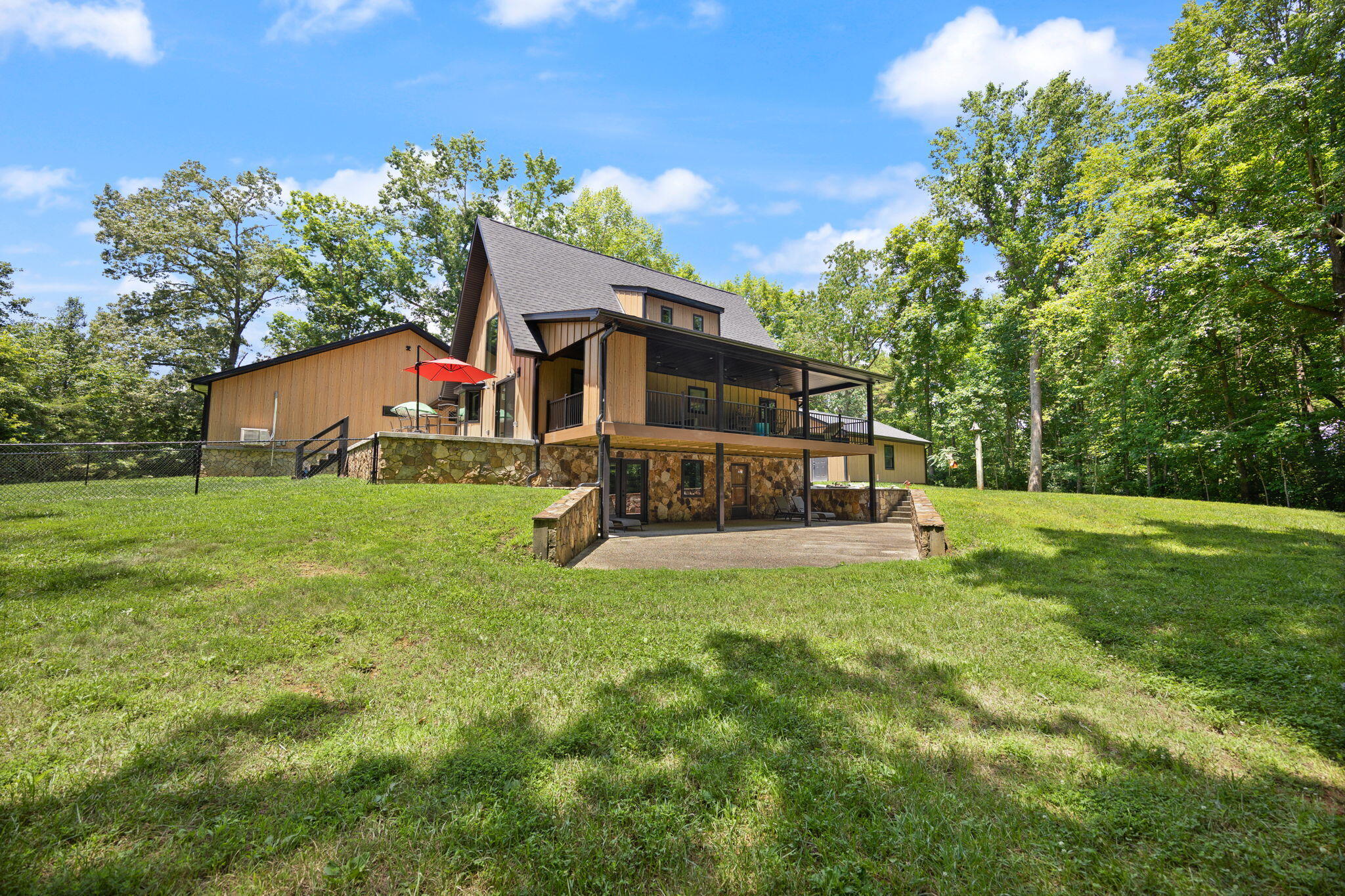 2295 E Highway 635 Property Photo 76