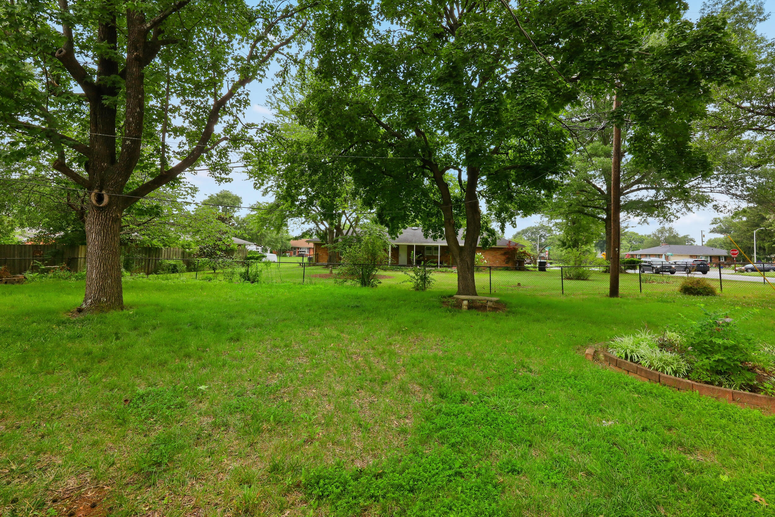 1600 Atlanta Drive Property Photo 28