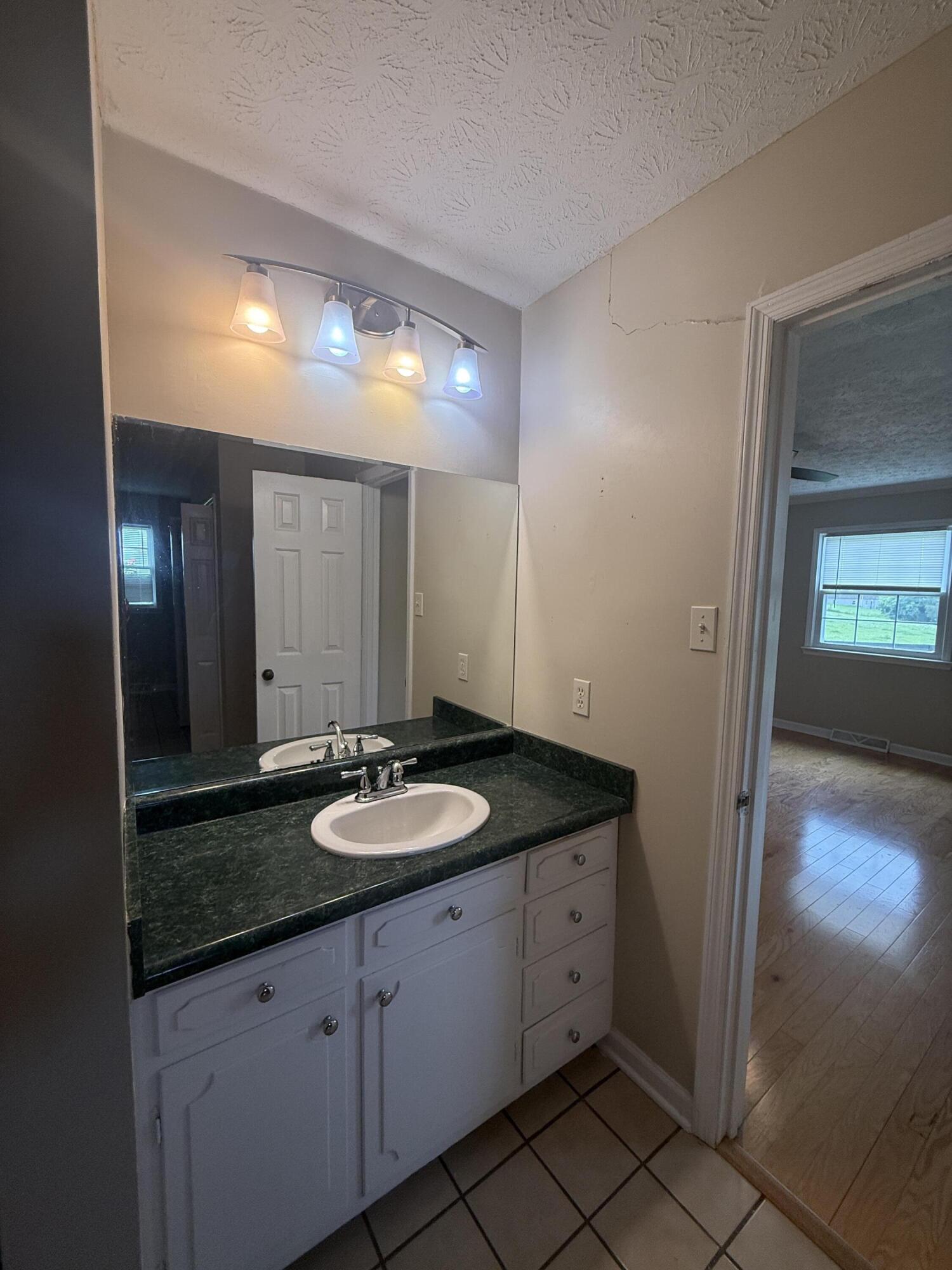 544 Hackett Pike Property Photo 20