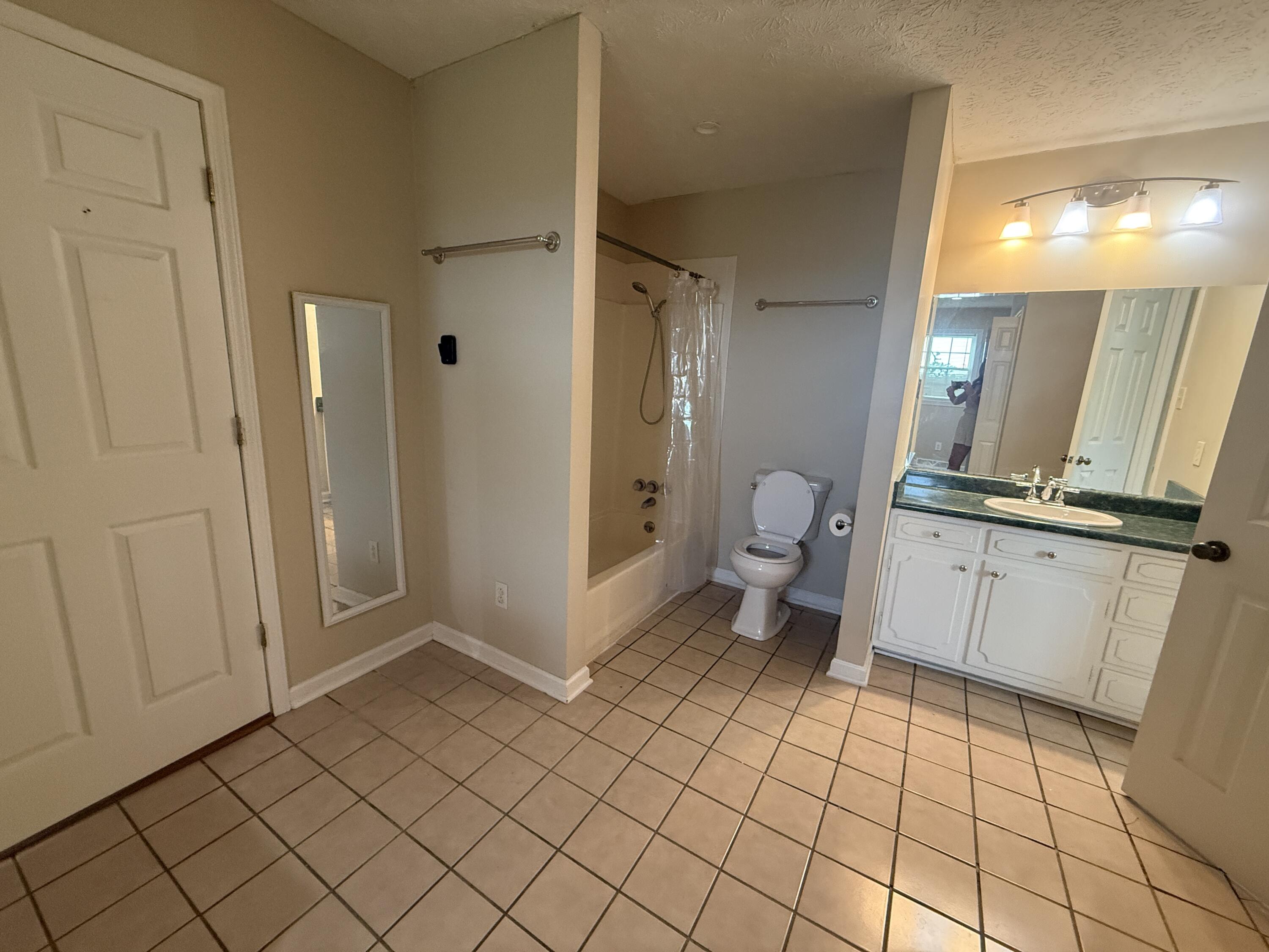 544 Hackett Pike Property Photo 21