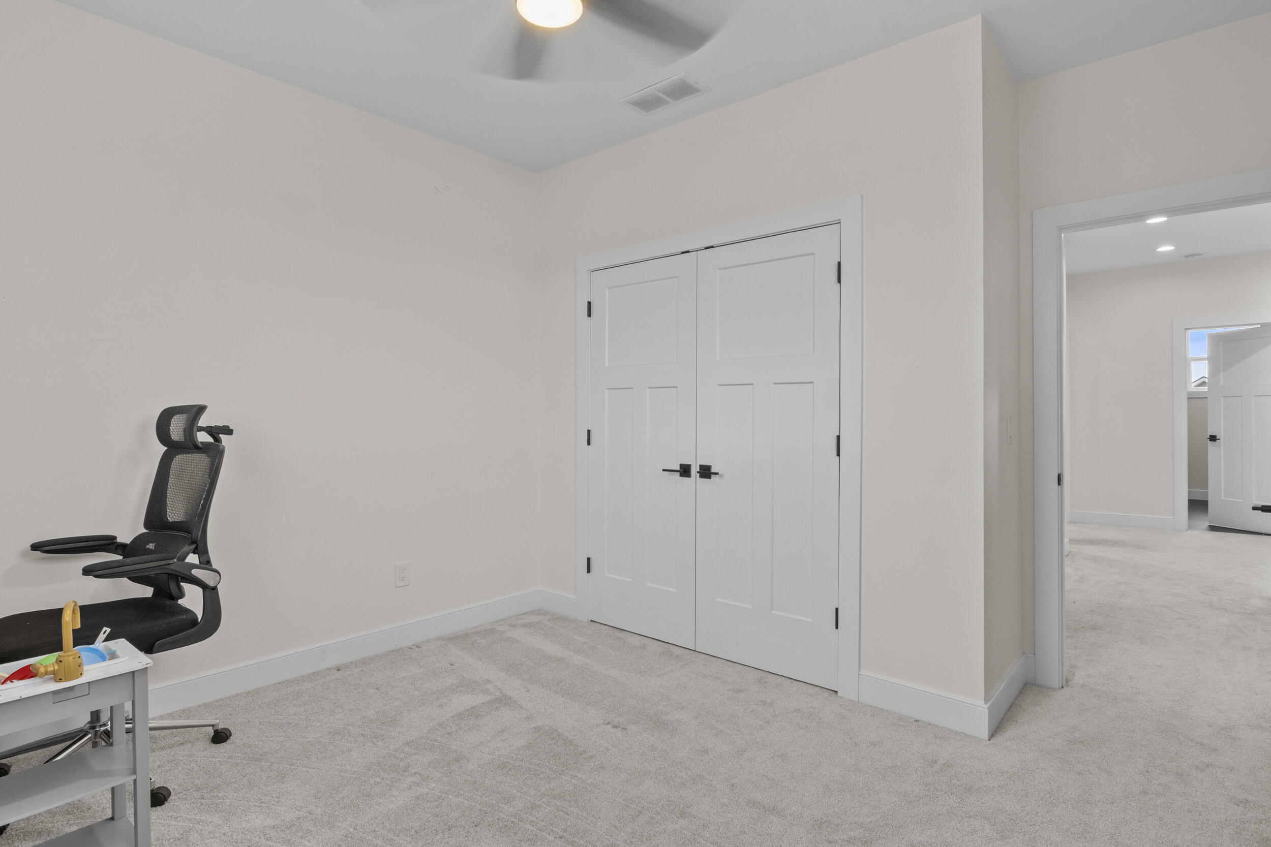 804 Shelburne Way Property Photo 40