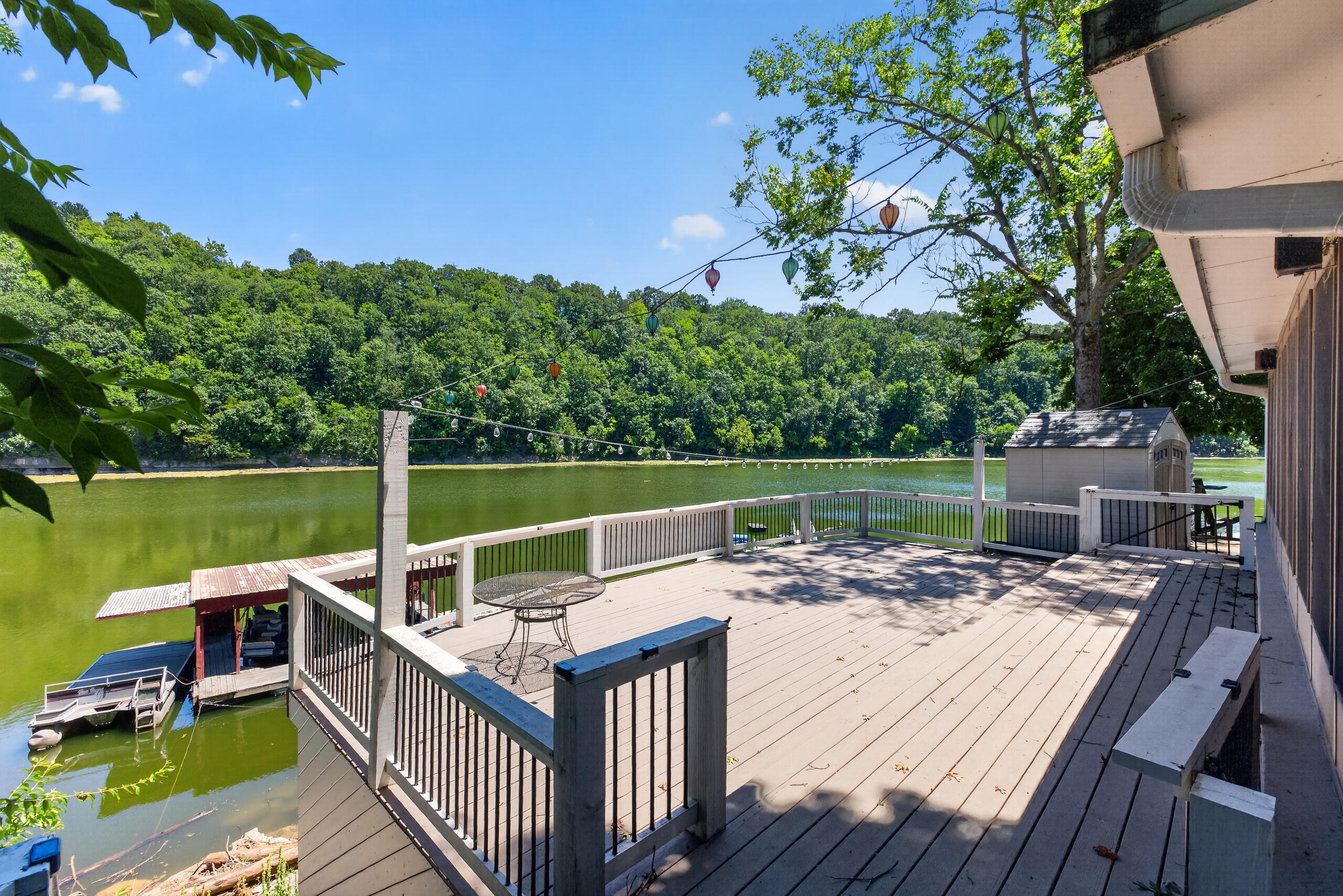 579 Kings Mill Road Property Photo 4