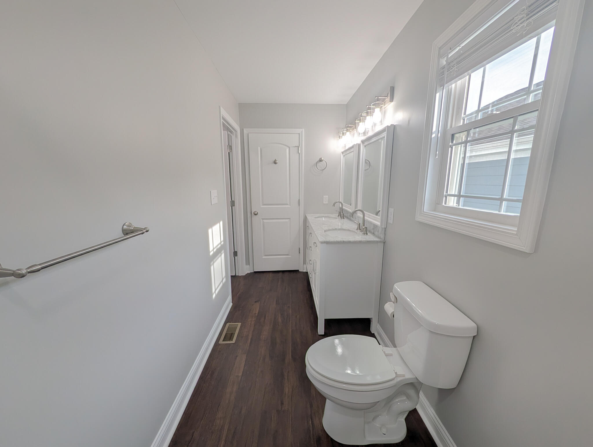 1009 Silver Leaf Drive Property Photo 27