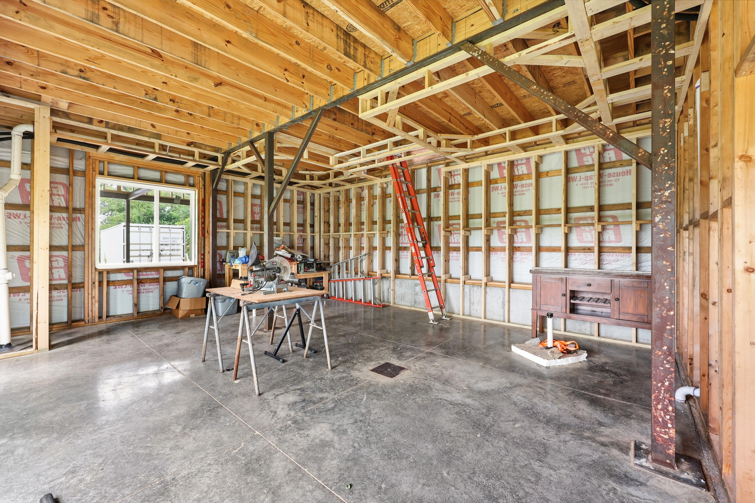 393 Kings Mill Road Property Photo 13