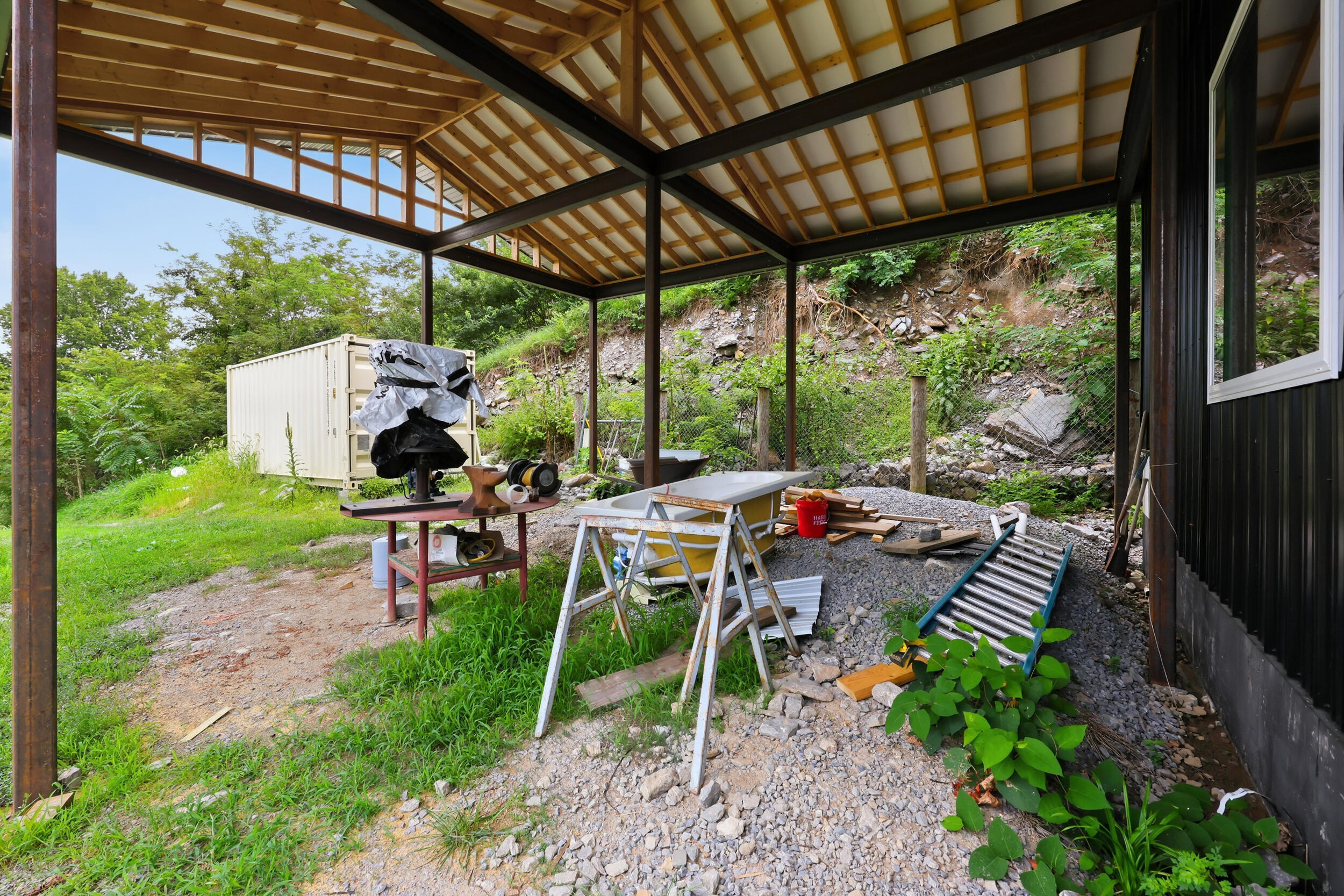 393 Kings Mill Road Property Photo 19
