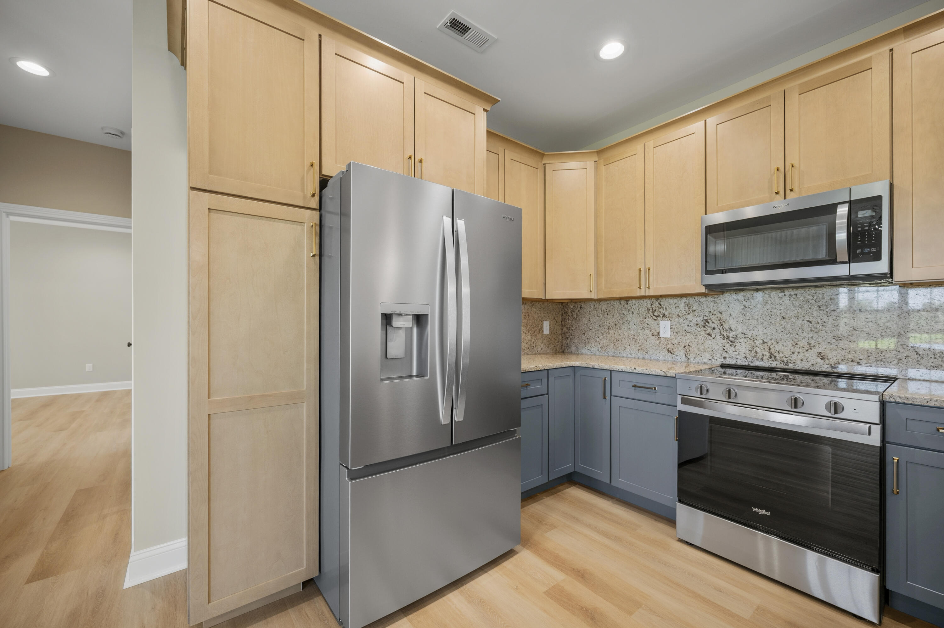 110 Cabela Drive Property Photo 16