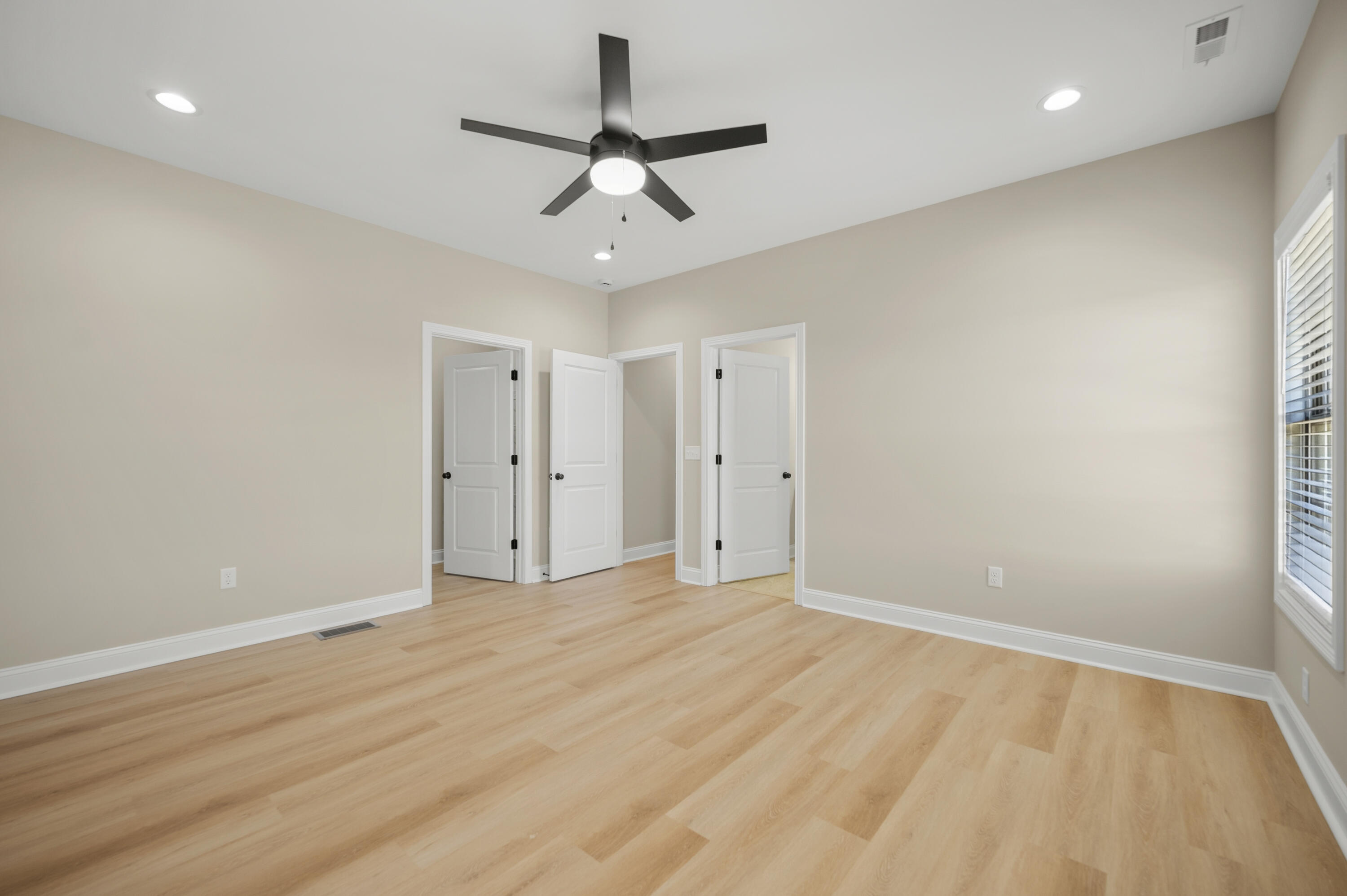 110 Cabela Drive Property Photo 22