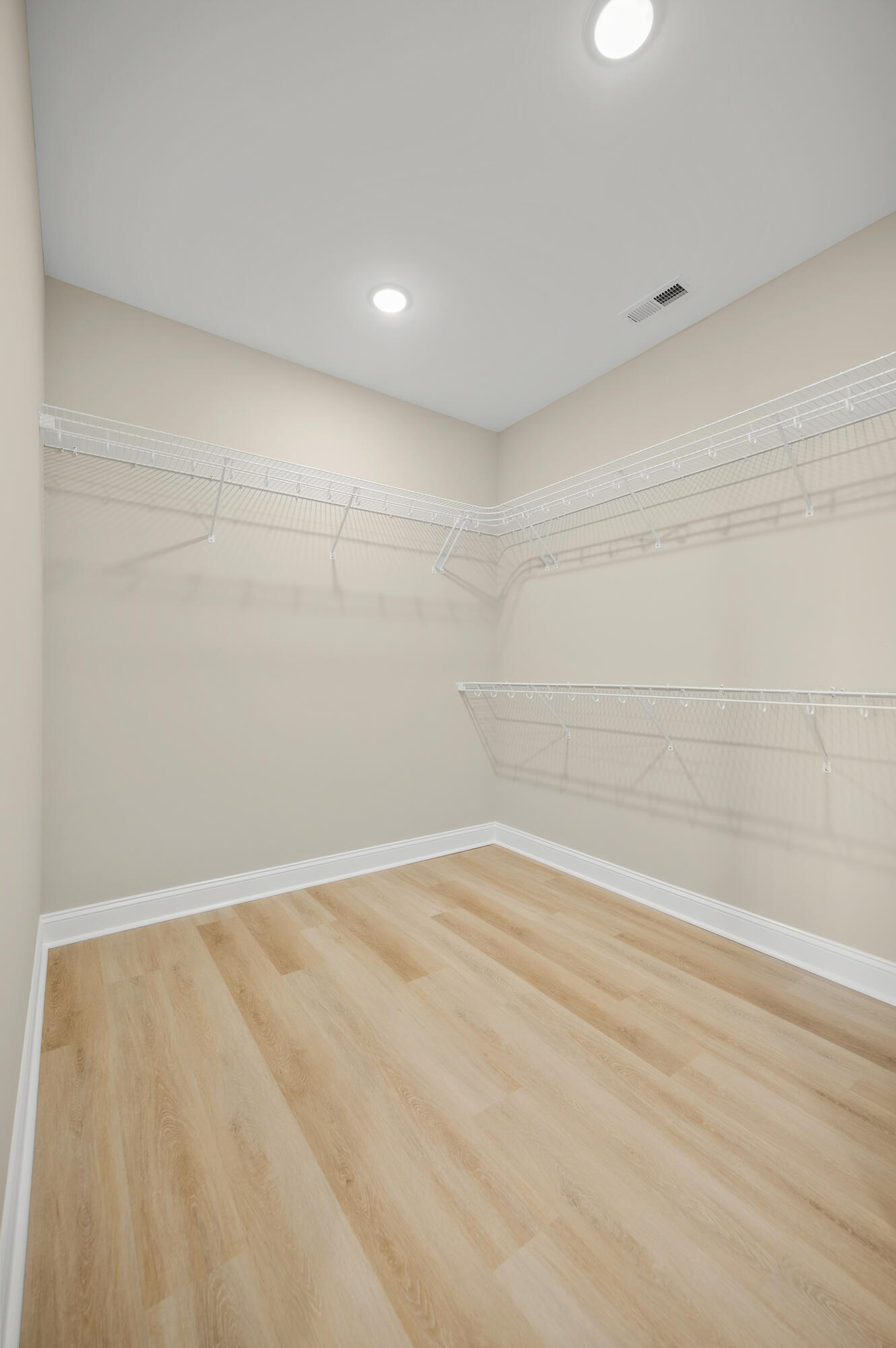 110 Cabela Drive Property Photo 23