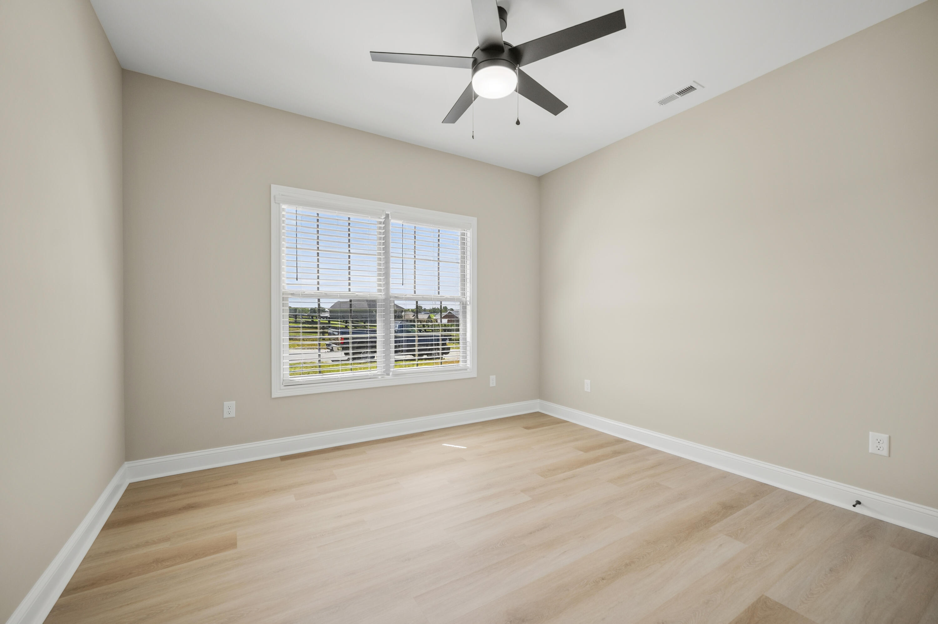 110 Cabela Drive Property Photo 29
