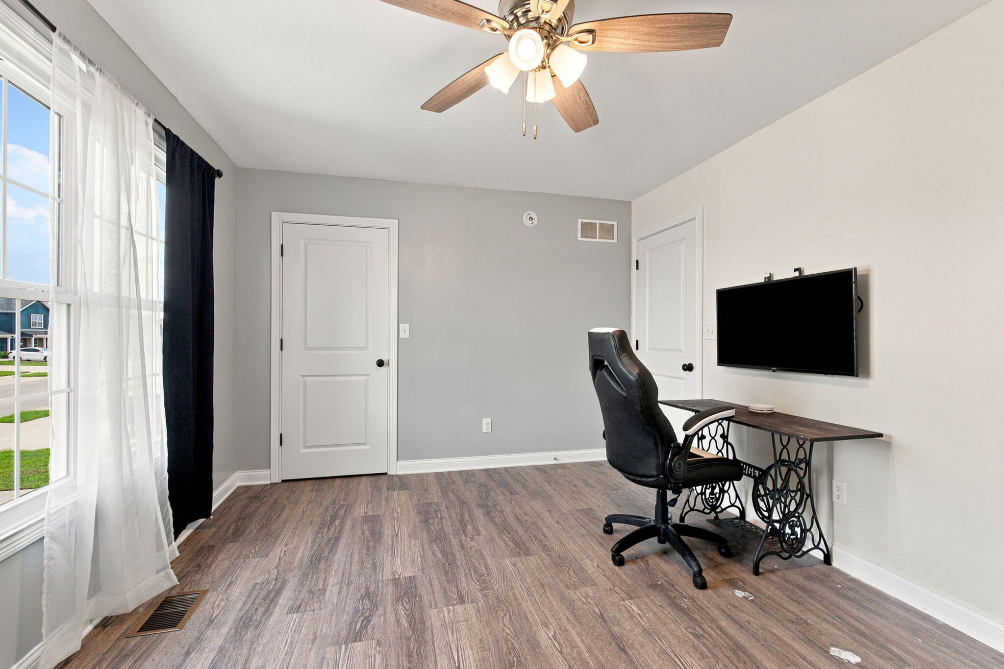 1014 Judah Bear Boulevard Property Photo 32