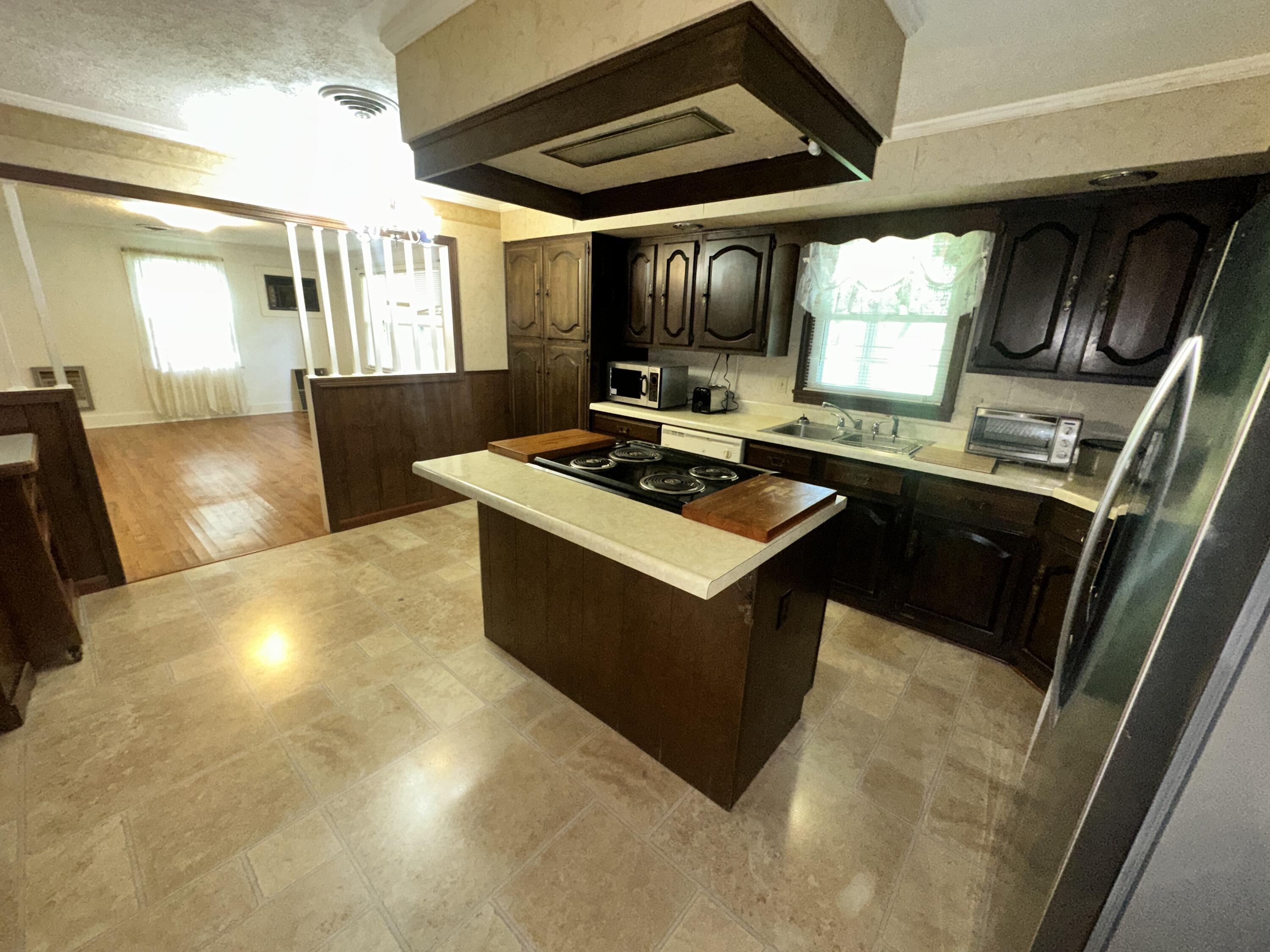 6708 State Hwy 129 Property Photo 5