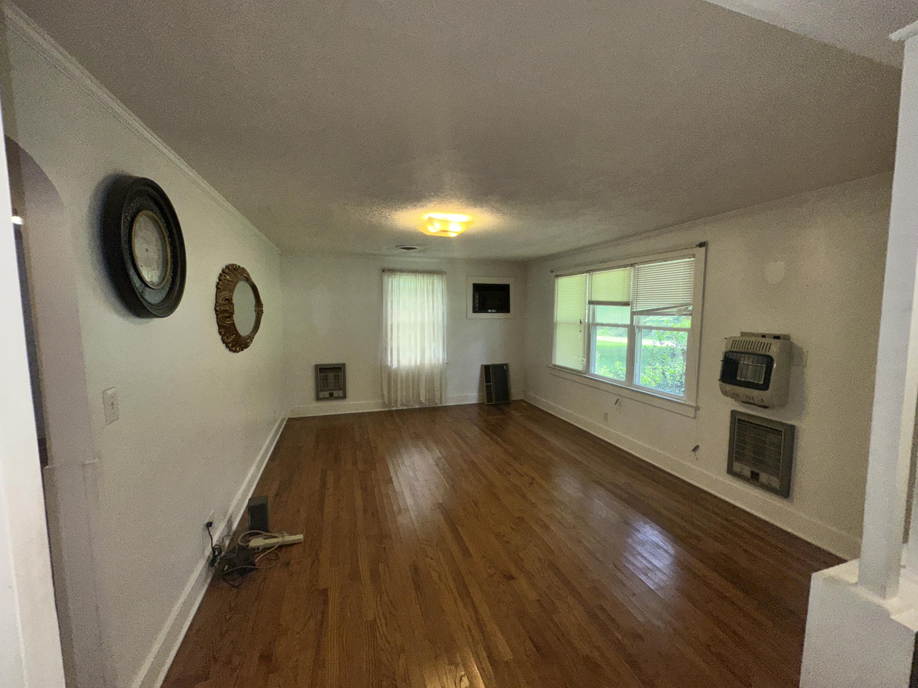 6708 State Hwy 129 Property Photo 9