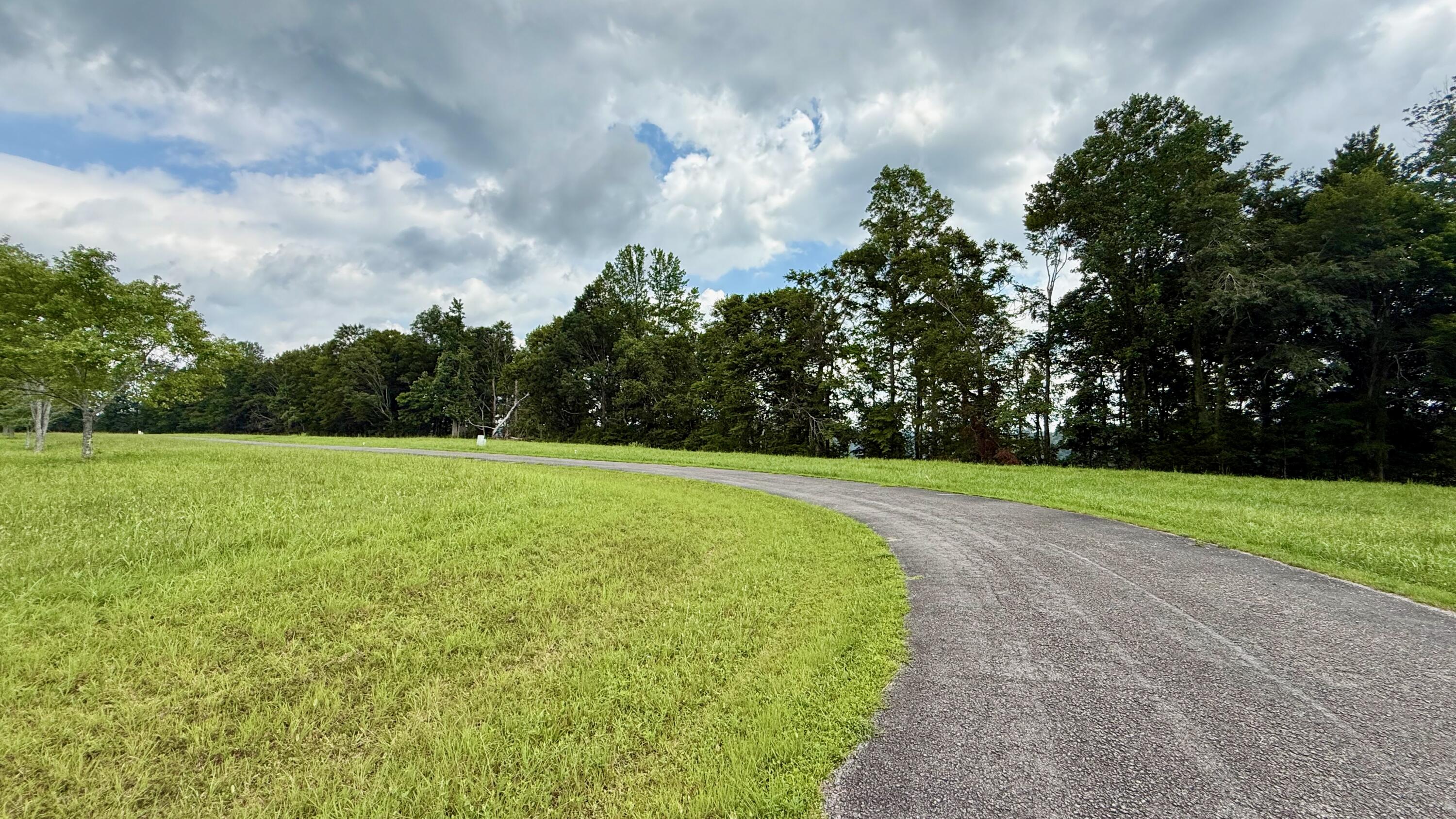 73 Meadows Loop Property Photo 12