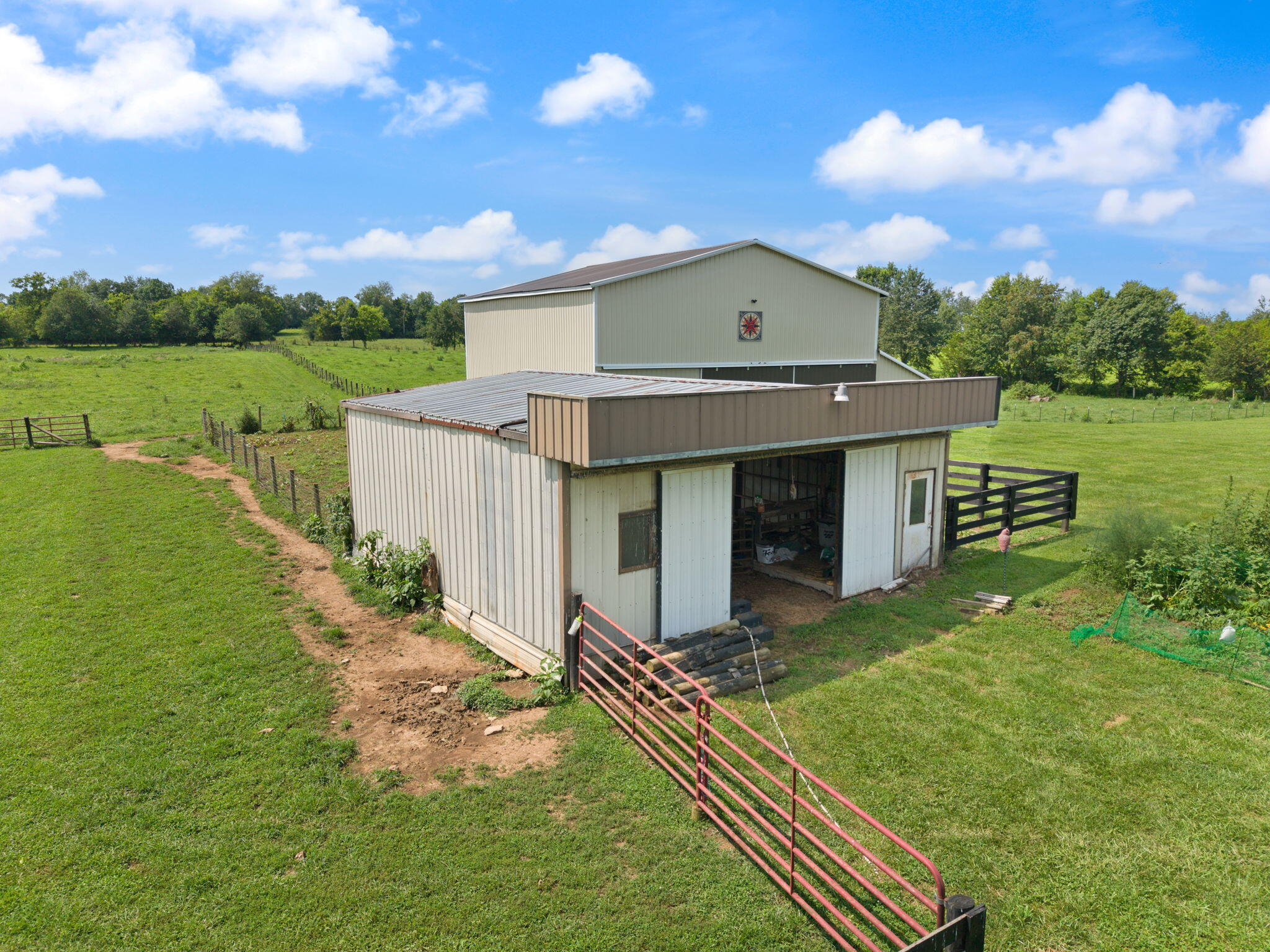 2419 Shun Pike Property Photo 12