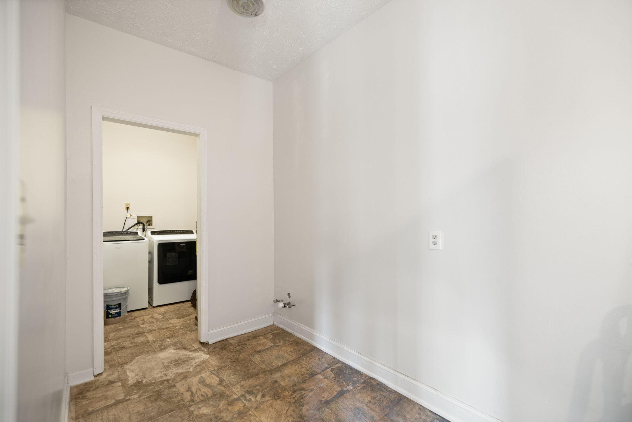 2419 Shun Pike Property Photo 56