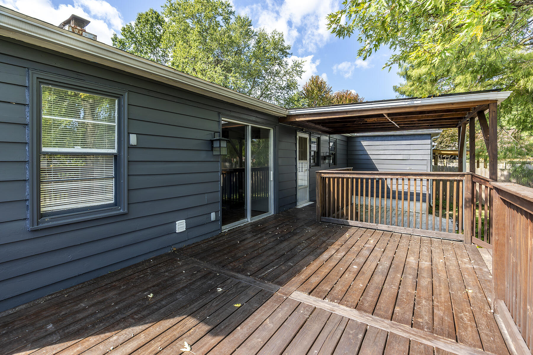 491 Stratford Drive Property Photo 23