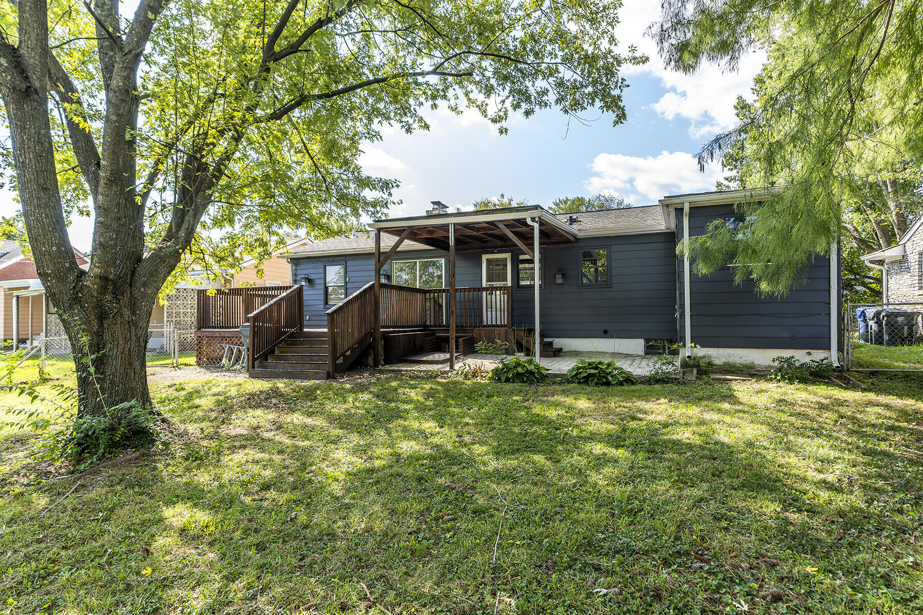 491 Stratford Drive Property Photo 27