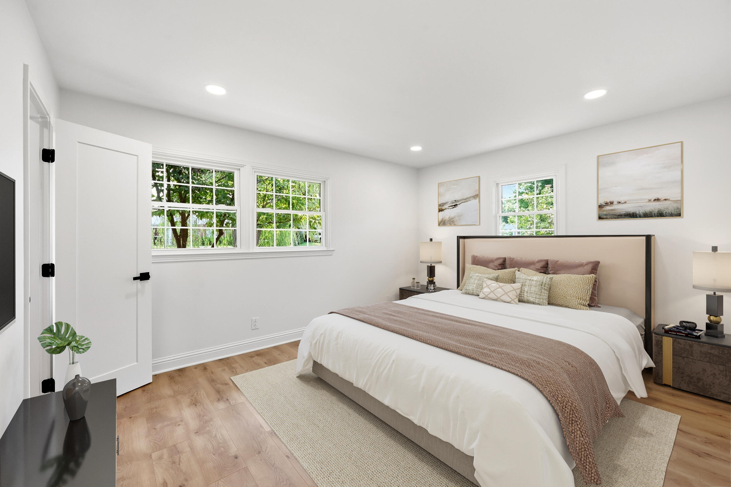 910 Crosshill Drive Property Photo 12