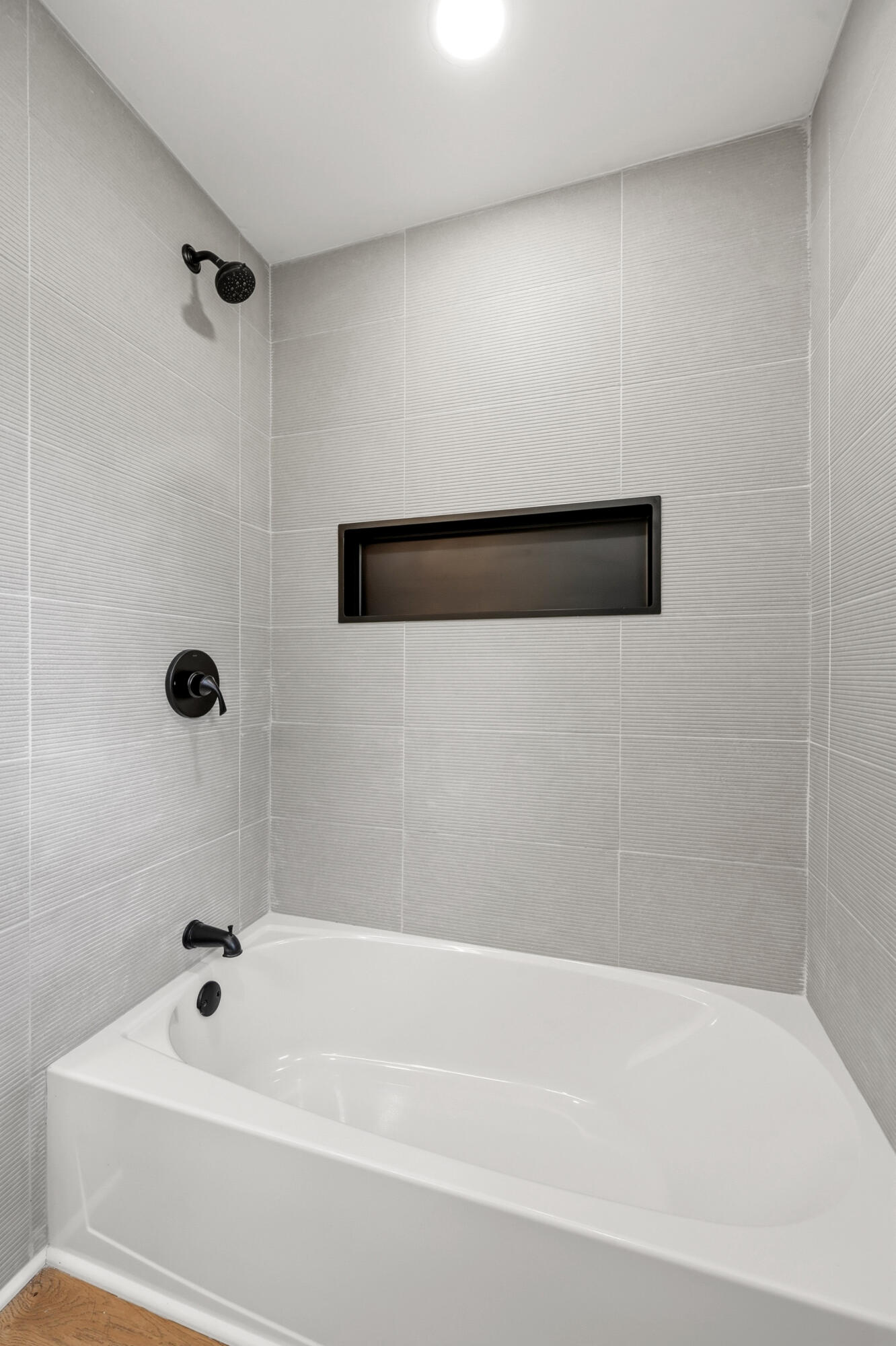 910 Crosshill Drive Property Photo 18