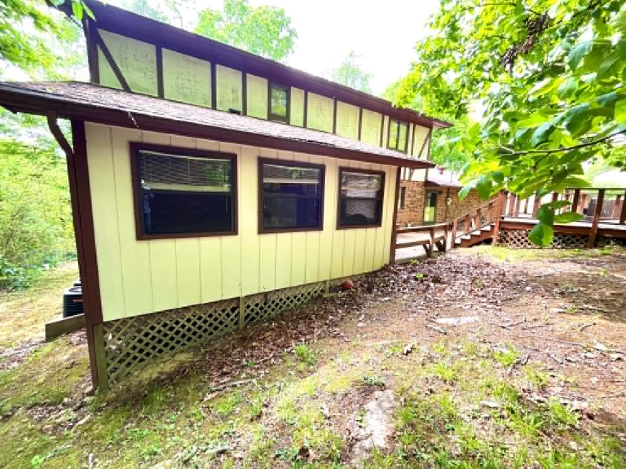 26019632 Property Photo 9