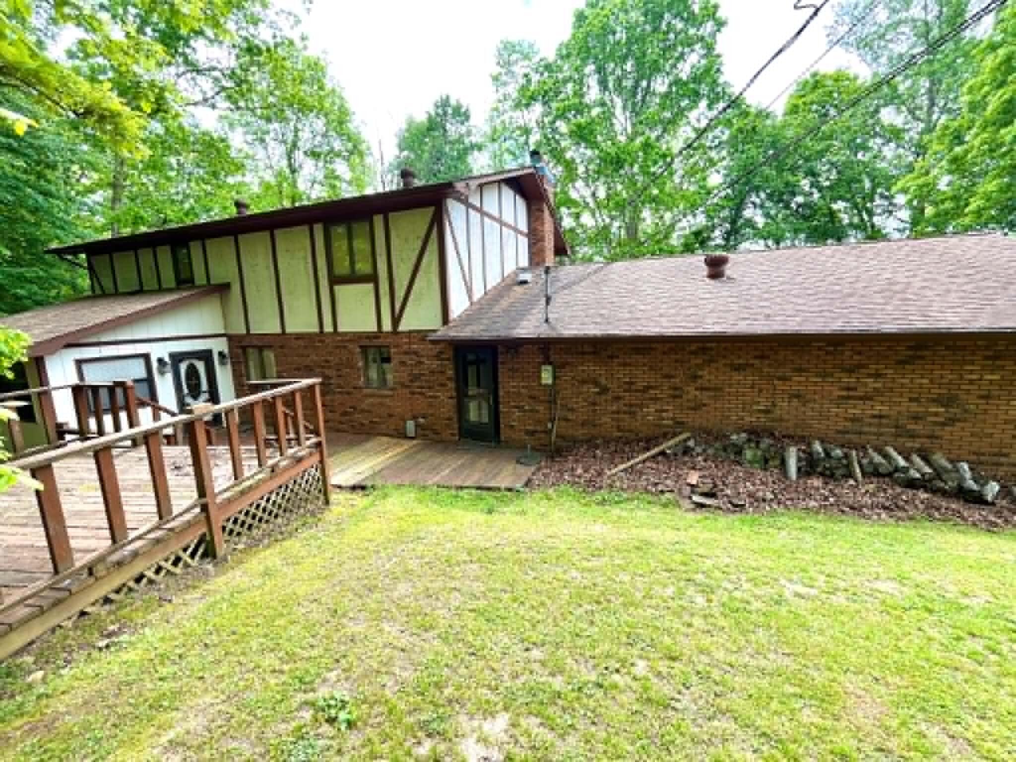 26019632 Property Photo 14