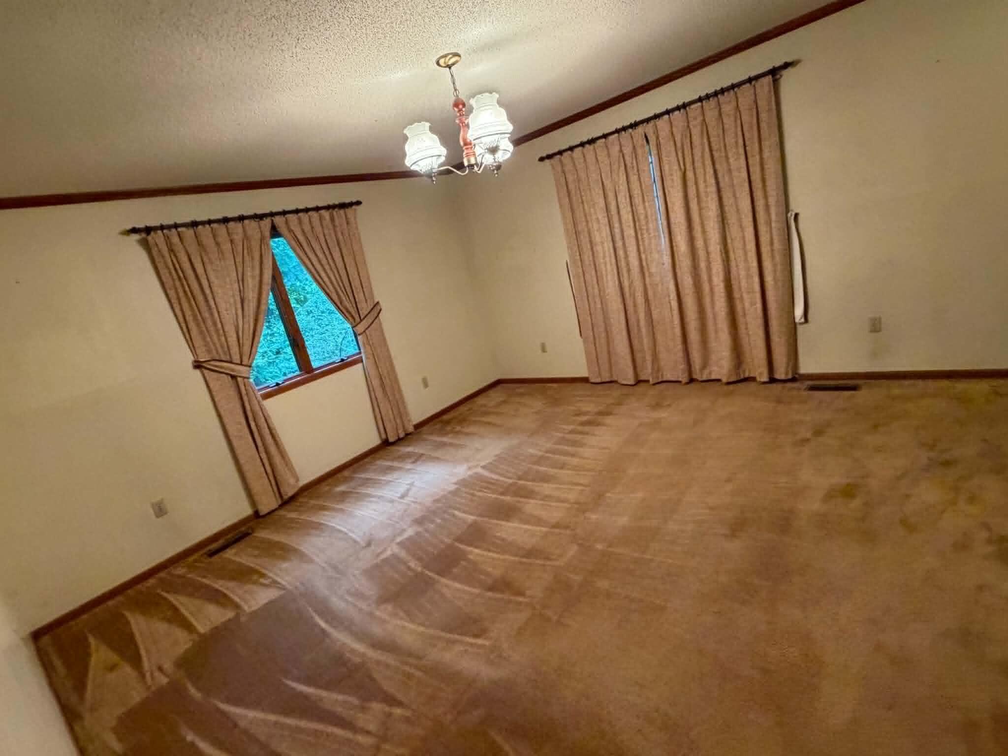 26019632 Property Photo 25
