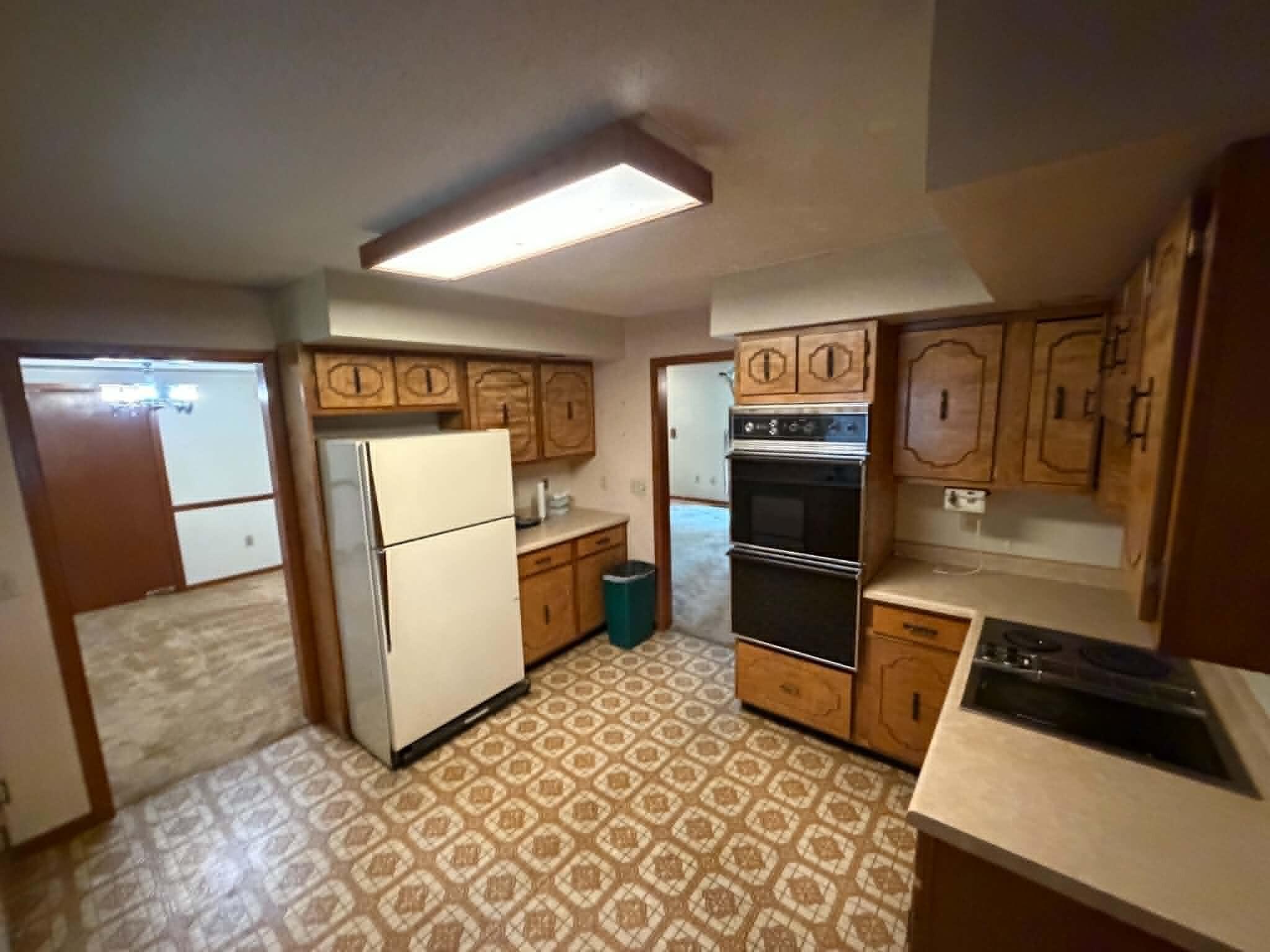 26019632 Property Photo 33