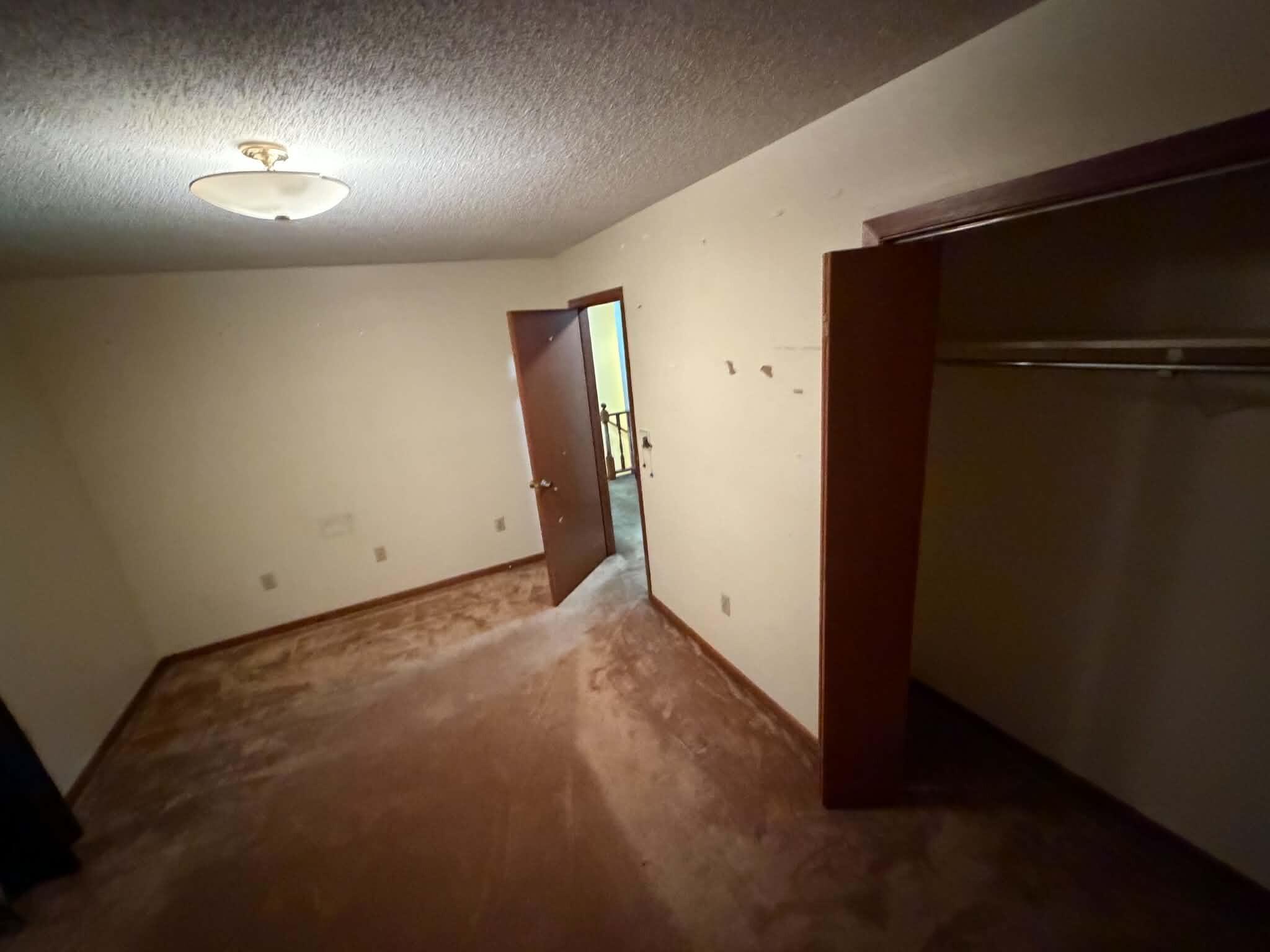 26019632 Property Photo 60