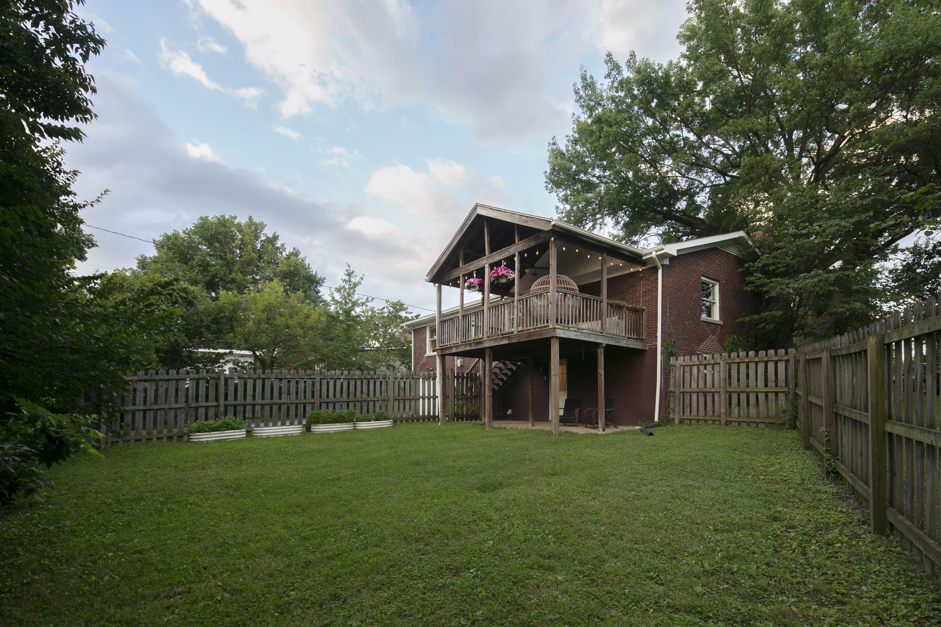 3337 Crown Crest Road Property Photo 27