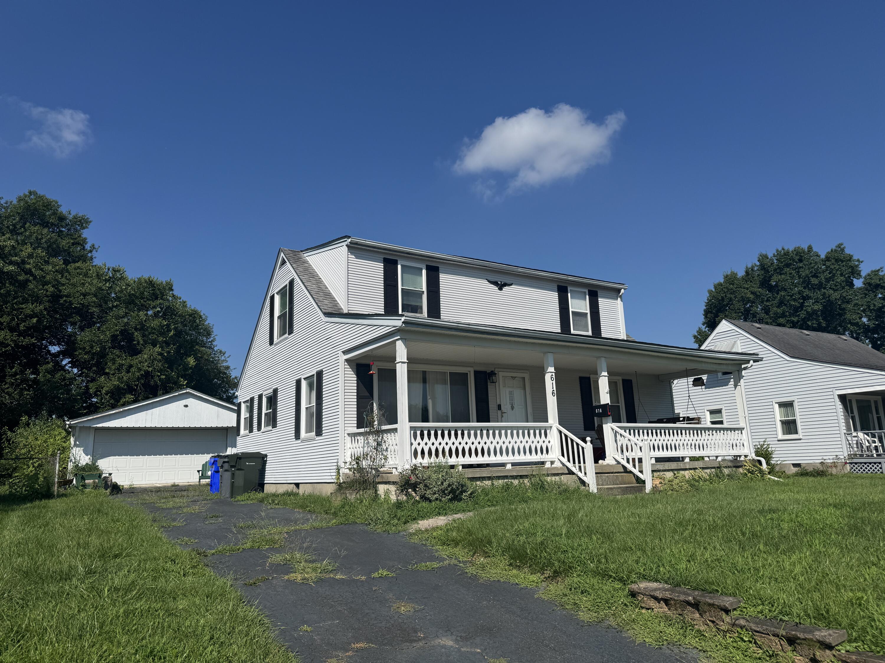 616 Northside Drive Property Photo 1