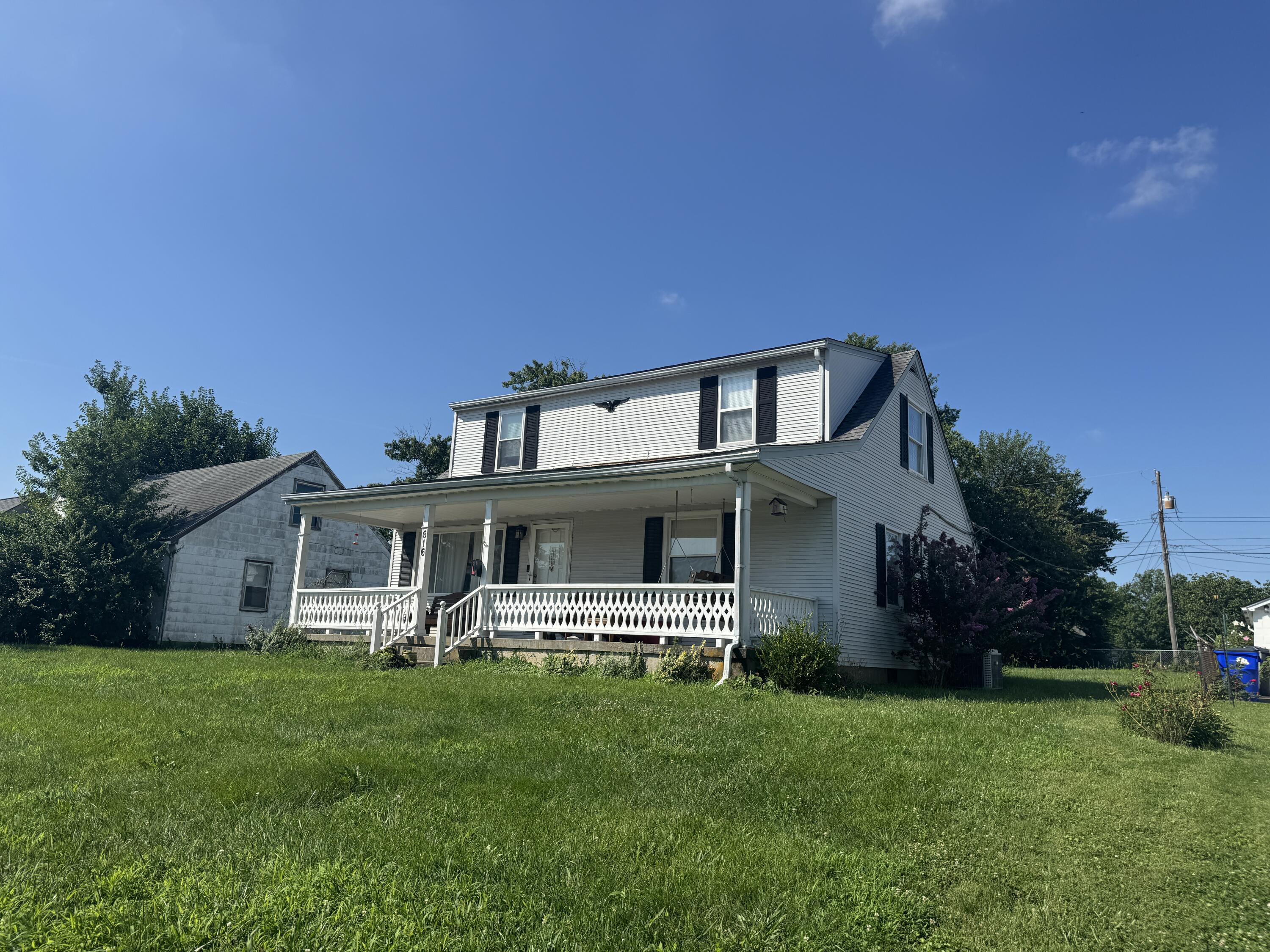 616 Northside Drive Property Photo 18
