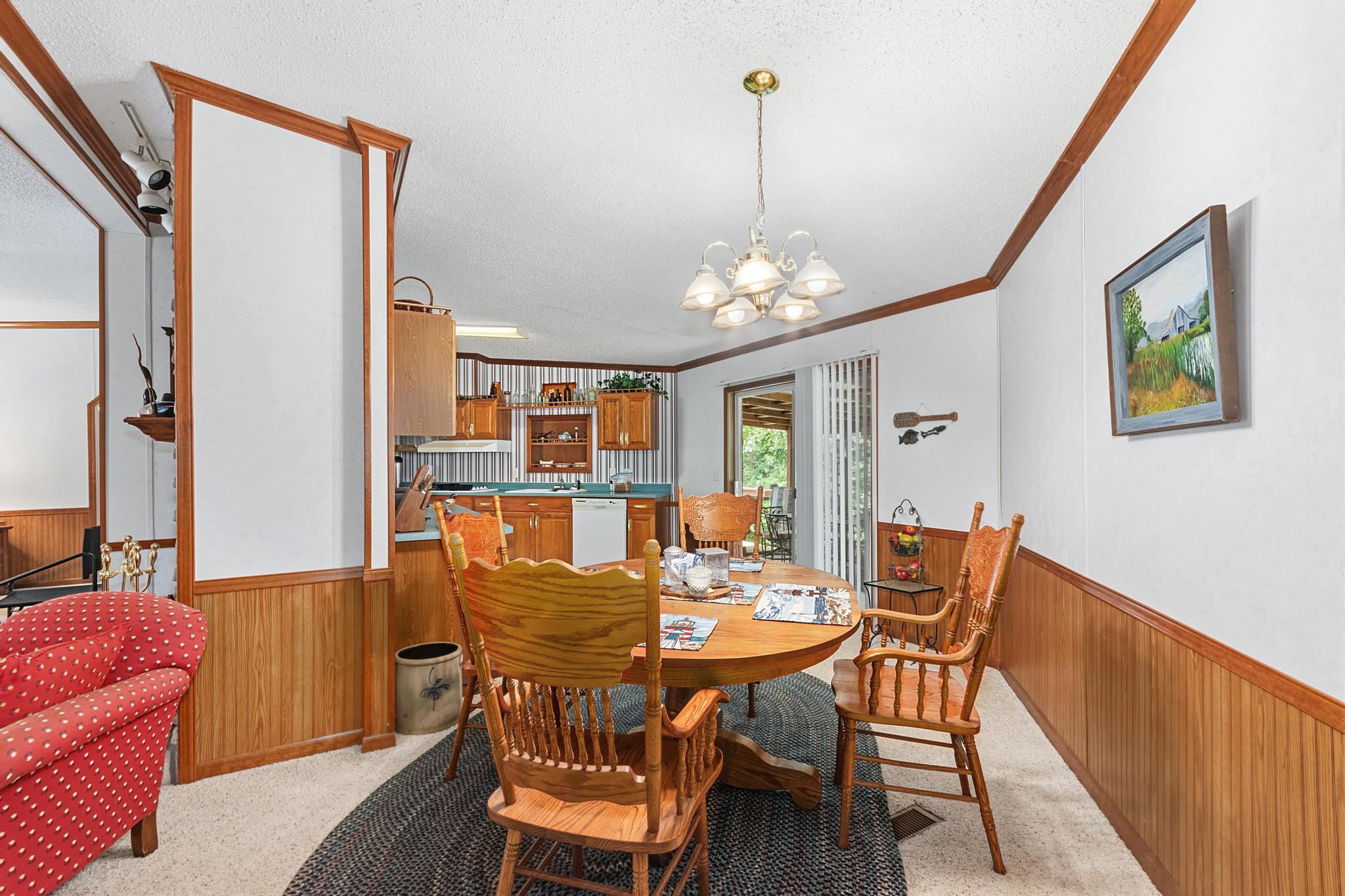 75 Walnut Drive Property Photo 11