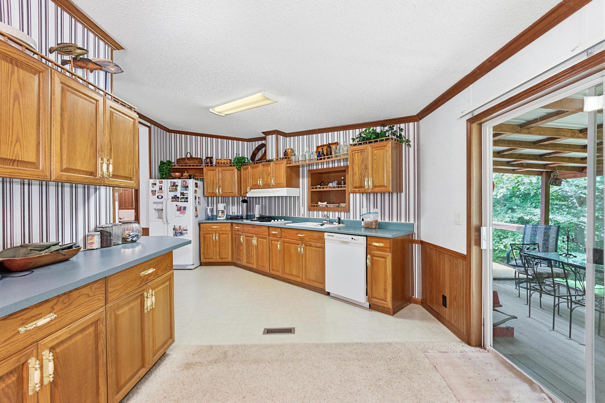 75 Walnut Drive Property Photo 13