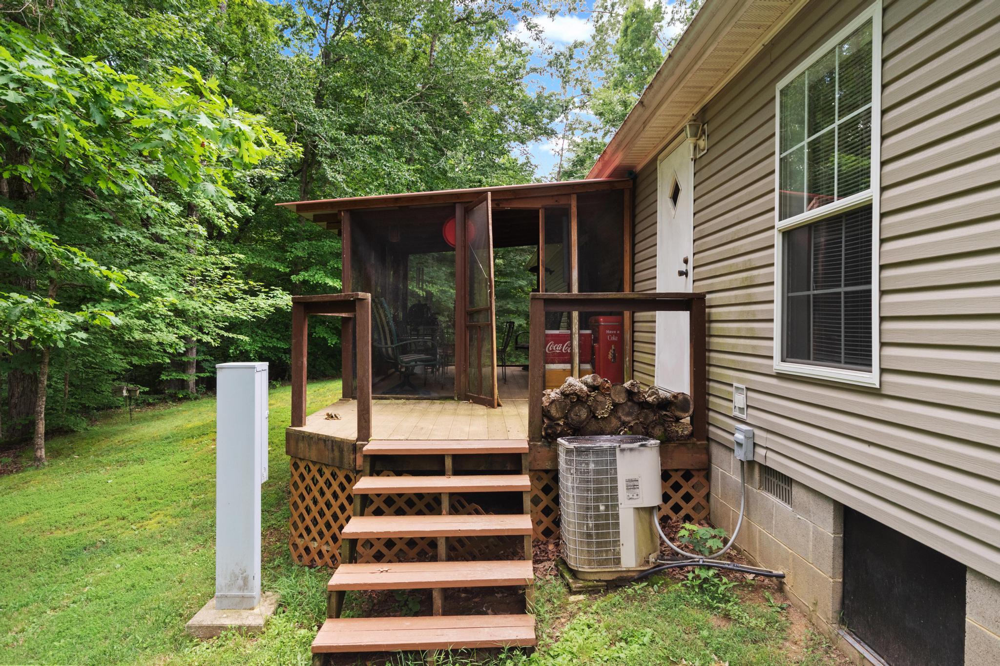75 Walnut Drive Property Photo 28