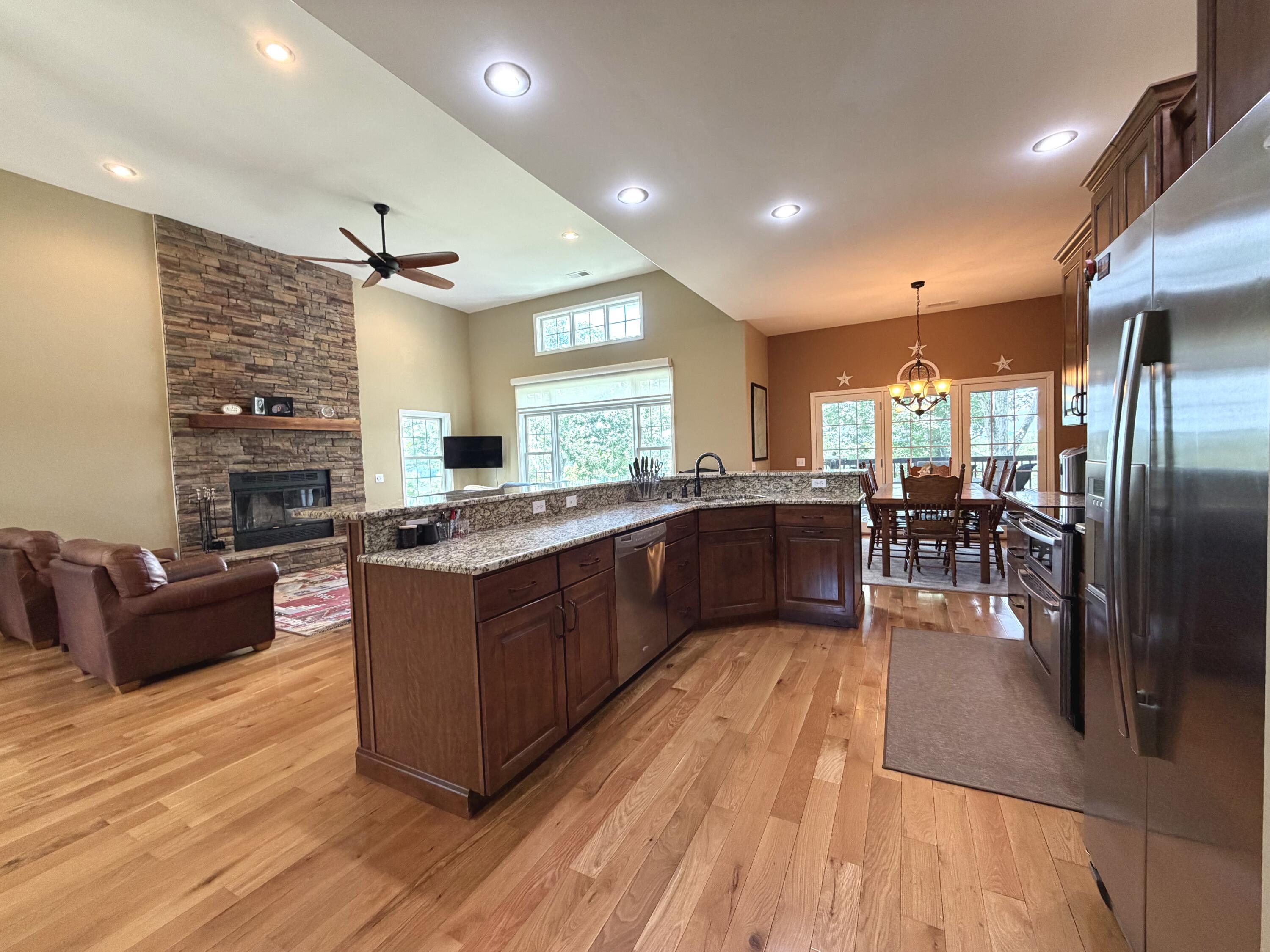 378 Harbor Drive Property Photo 19