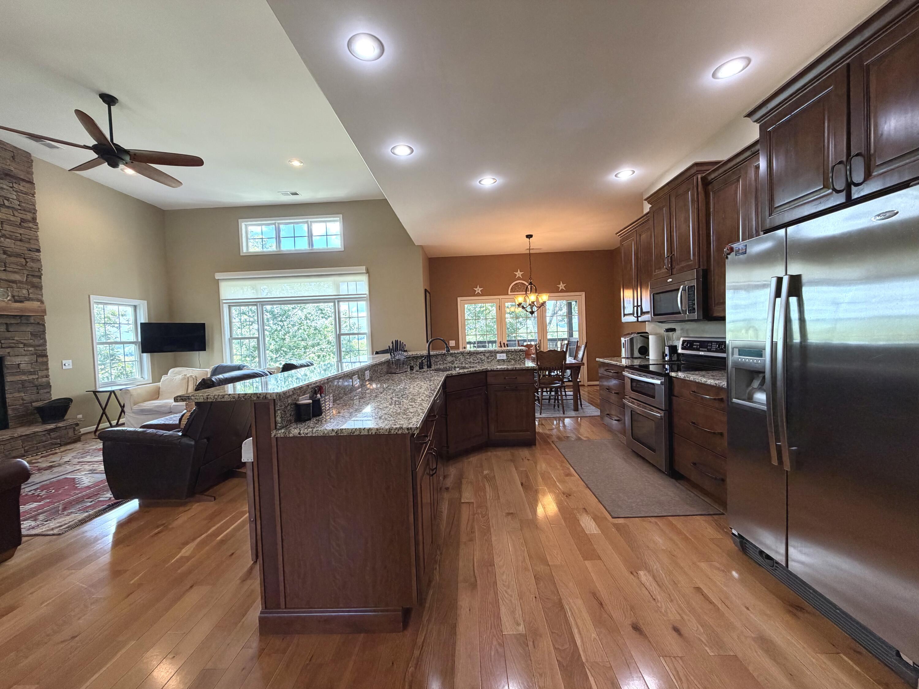 378 Harbor Drive Property Photo 20