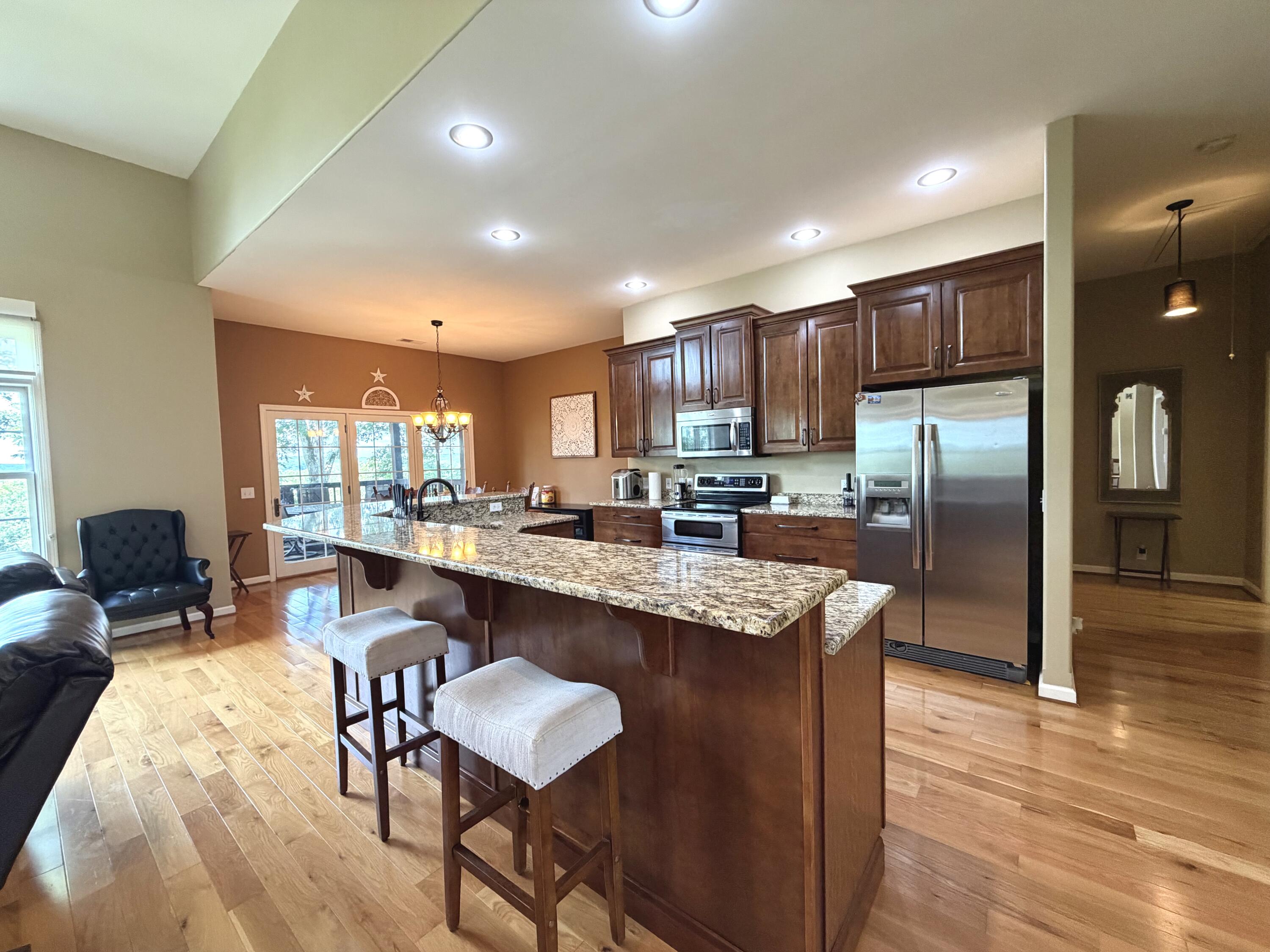 378 Harbor Drive Property Photo 21