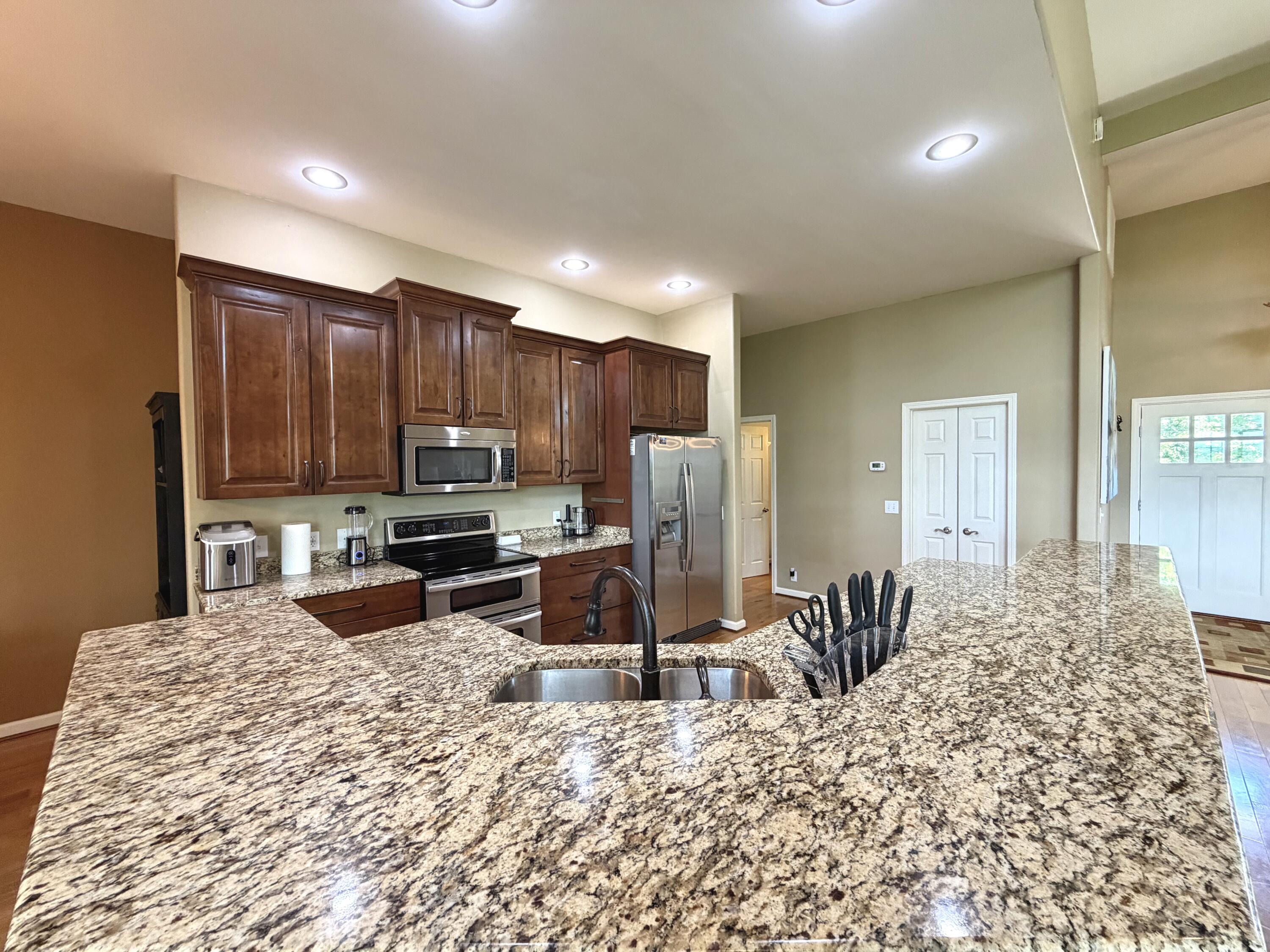378 Harbor Drive Property Photo 22