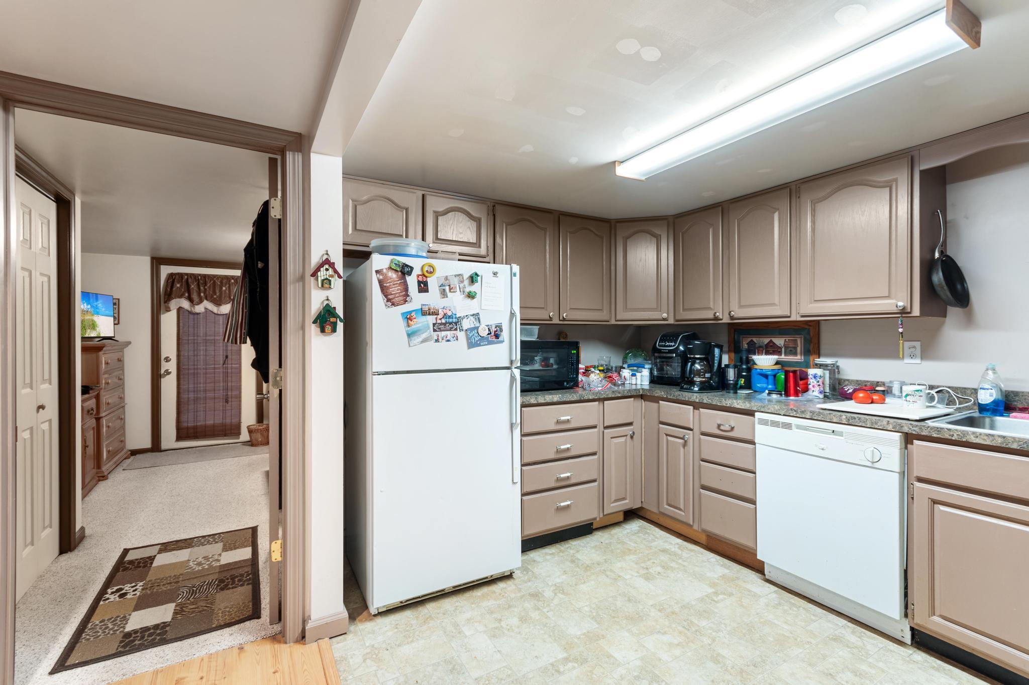 698 Walnut Drive Property Photo 10