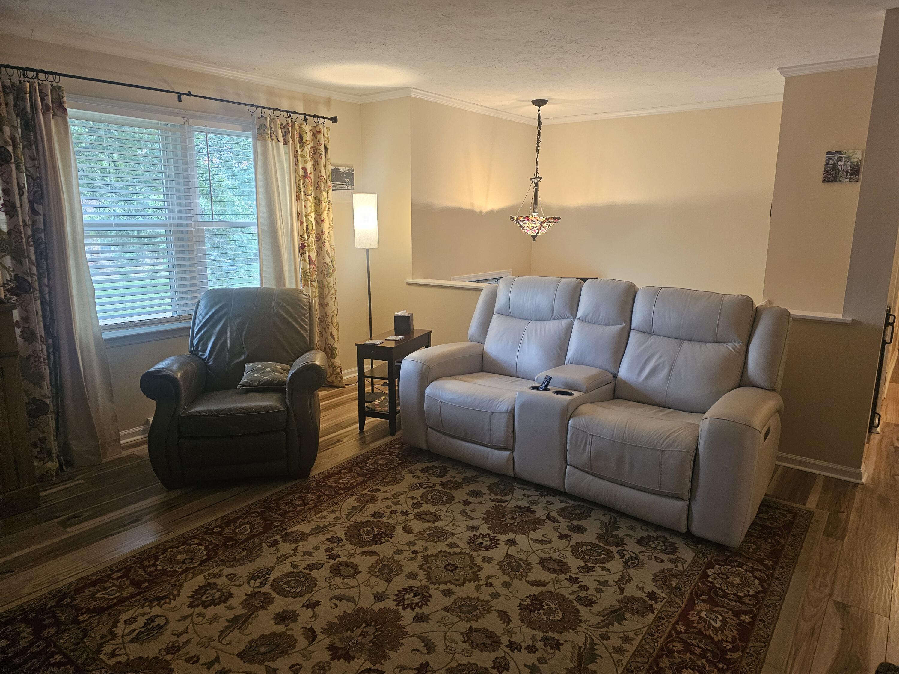 117 Oakmont Lane Property Photo 6